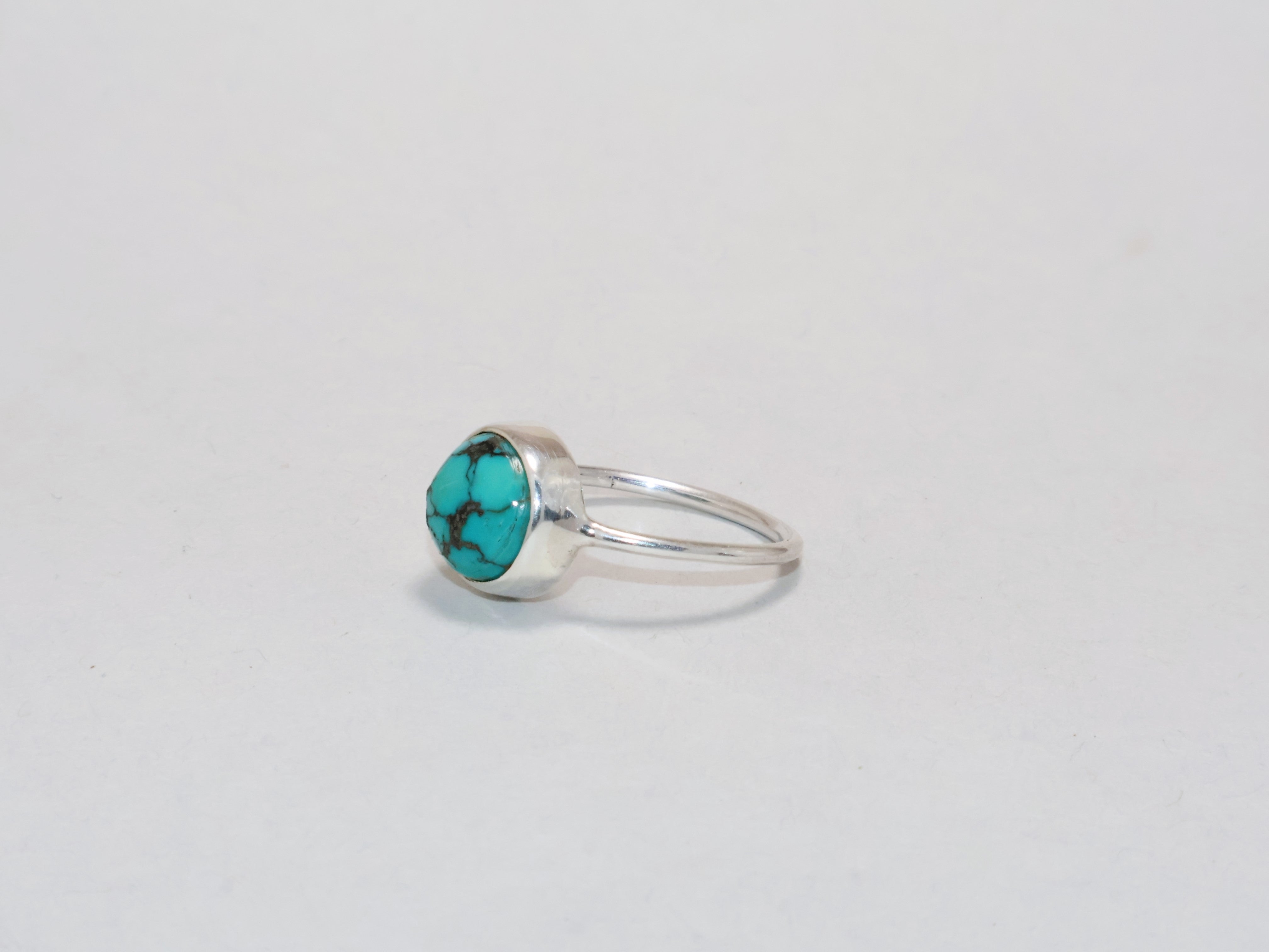 Grüner Türkisring 925 Sterling Silber Handgemachter Silberring Natürlicher Türkisring Stapelring Geburtssteinring