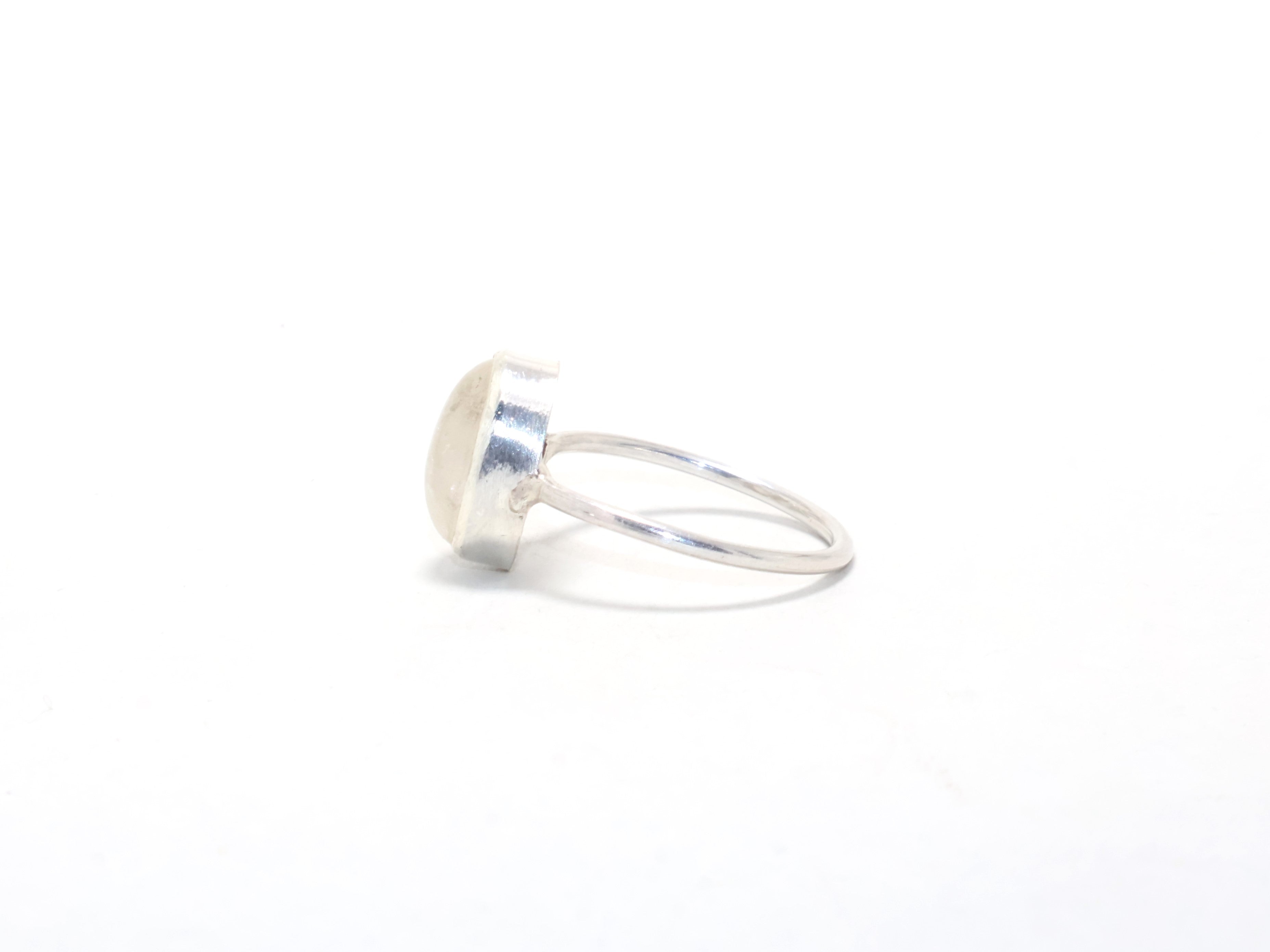 Natürlicher klarer Bergkristallring Zierlicher Ring Geschenk für Sie Boho Ring 925 Sterling Silber Stapelring