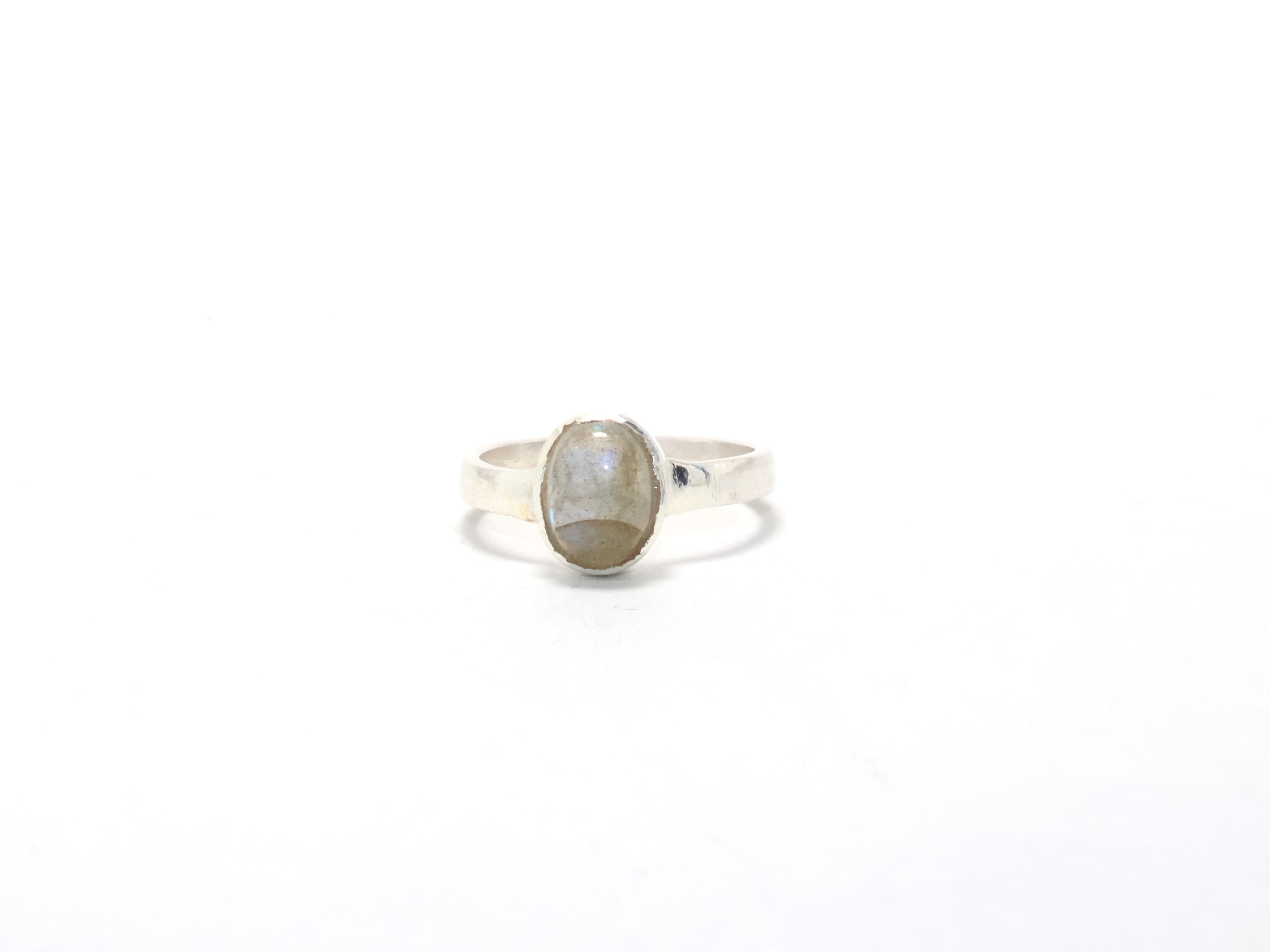 Blauer Feuer-Labradorit-Ring Handgemachter Silberring Zarter Ring Antragsring Böhmischer Ring