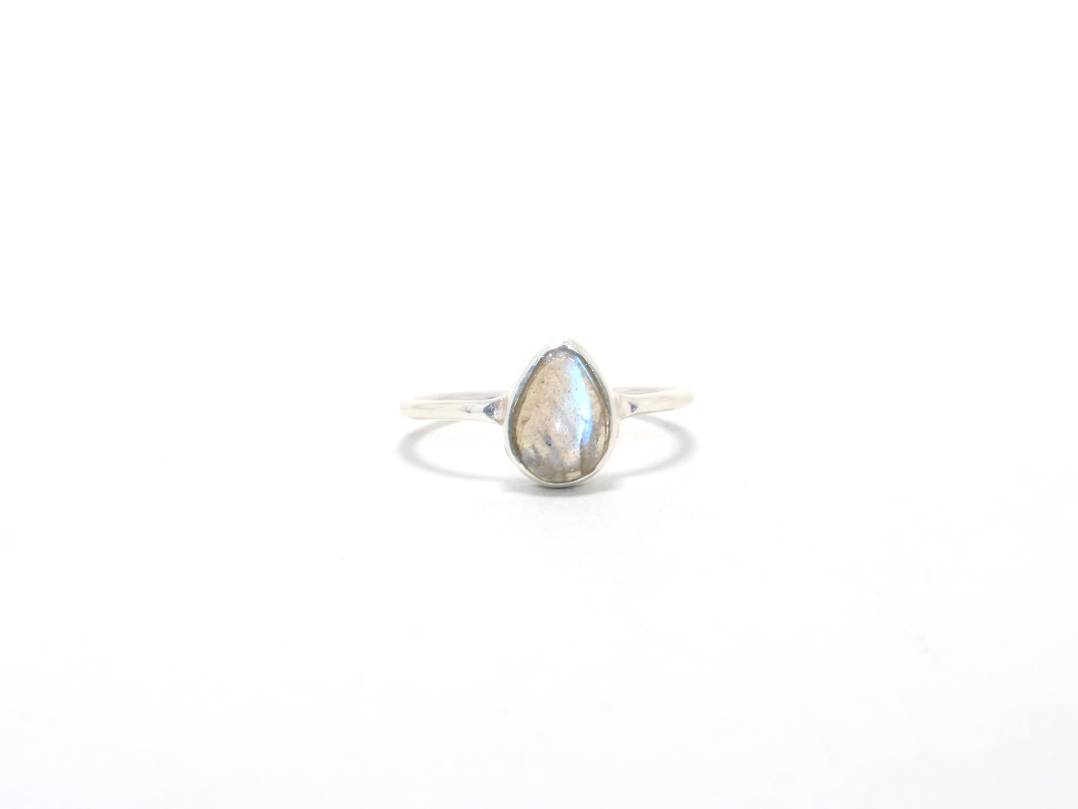 Labradorit Birnenring Stapelring Naturstein Geburtssteinring Handgemachter Ring Blauer Feuerring Cocktailring