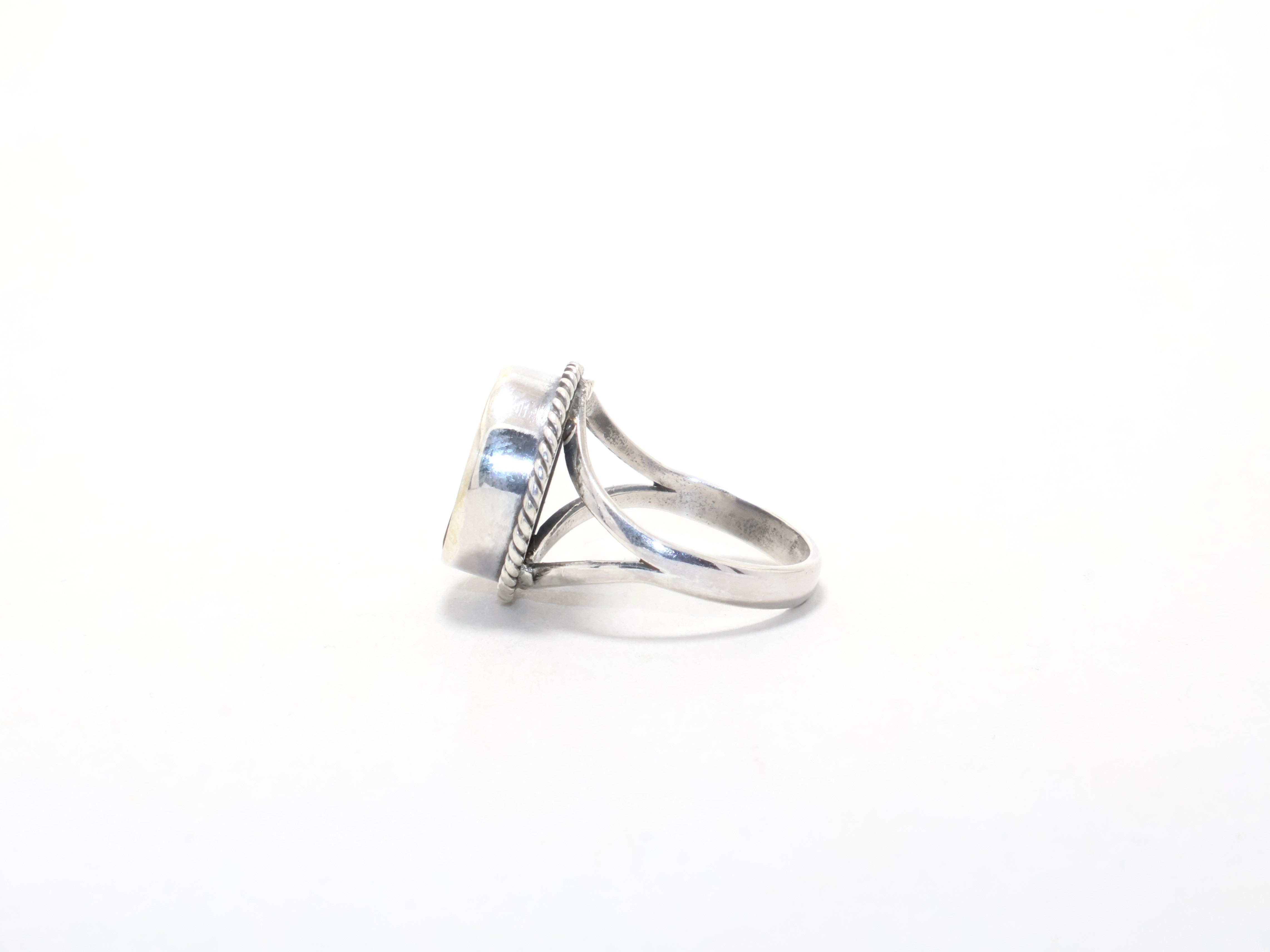 Natürlicher Abalone-Muschelring Minimalistischer böhmischer Ring Handgemachter Steinring Versprechensring Stapelring Geschenkidee