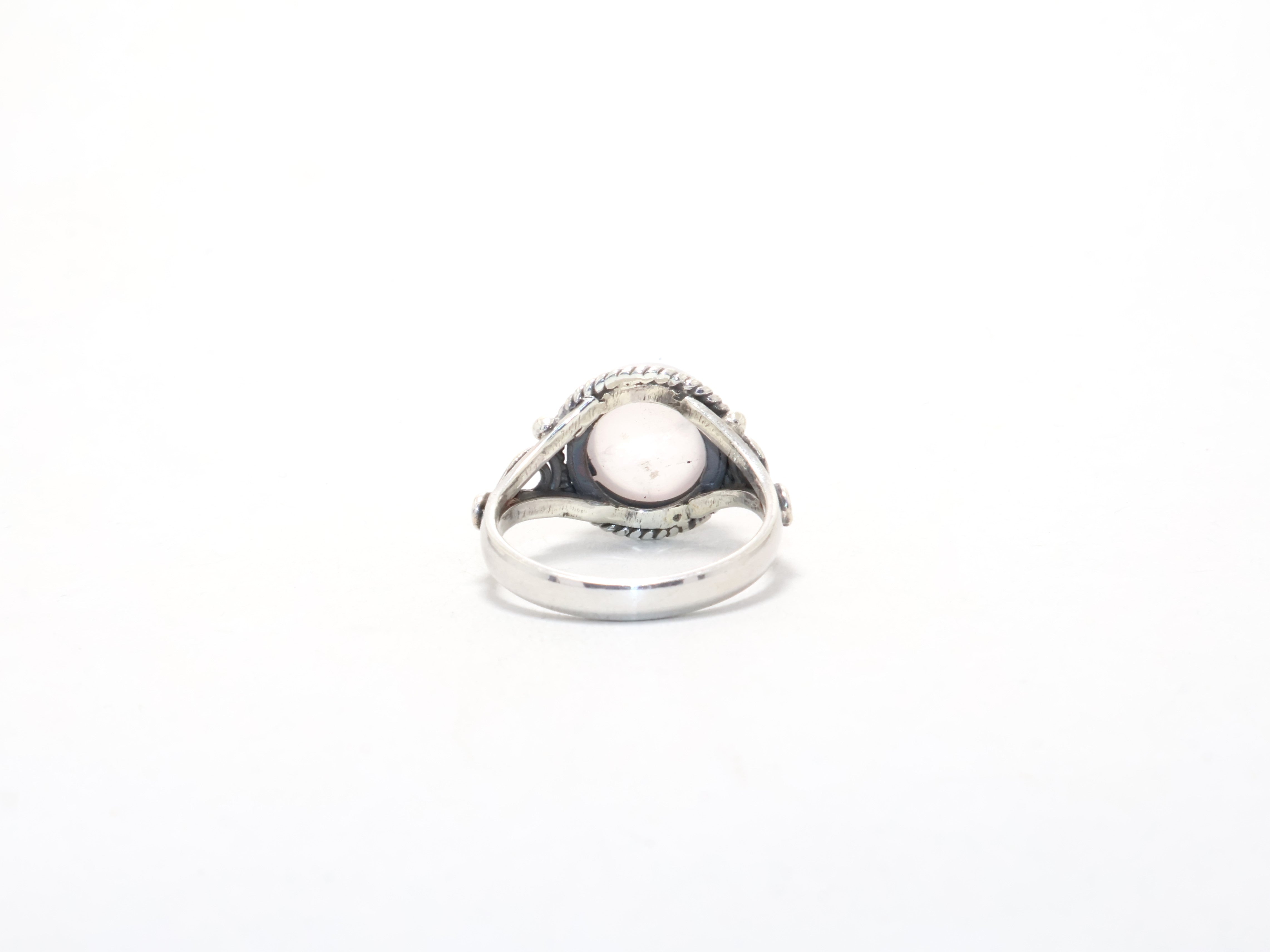 Natürlicher Rosenquarz-Ring, rosa Edelsteinring, Geburtsstein-Ring, böhmischer Silberschmuck, Geschenk für jedermann, handgefertigter Stapelring