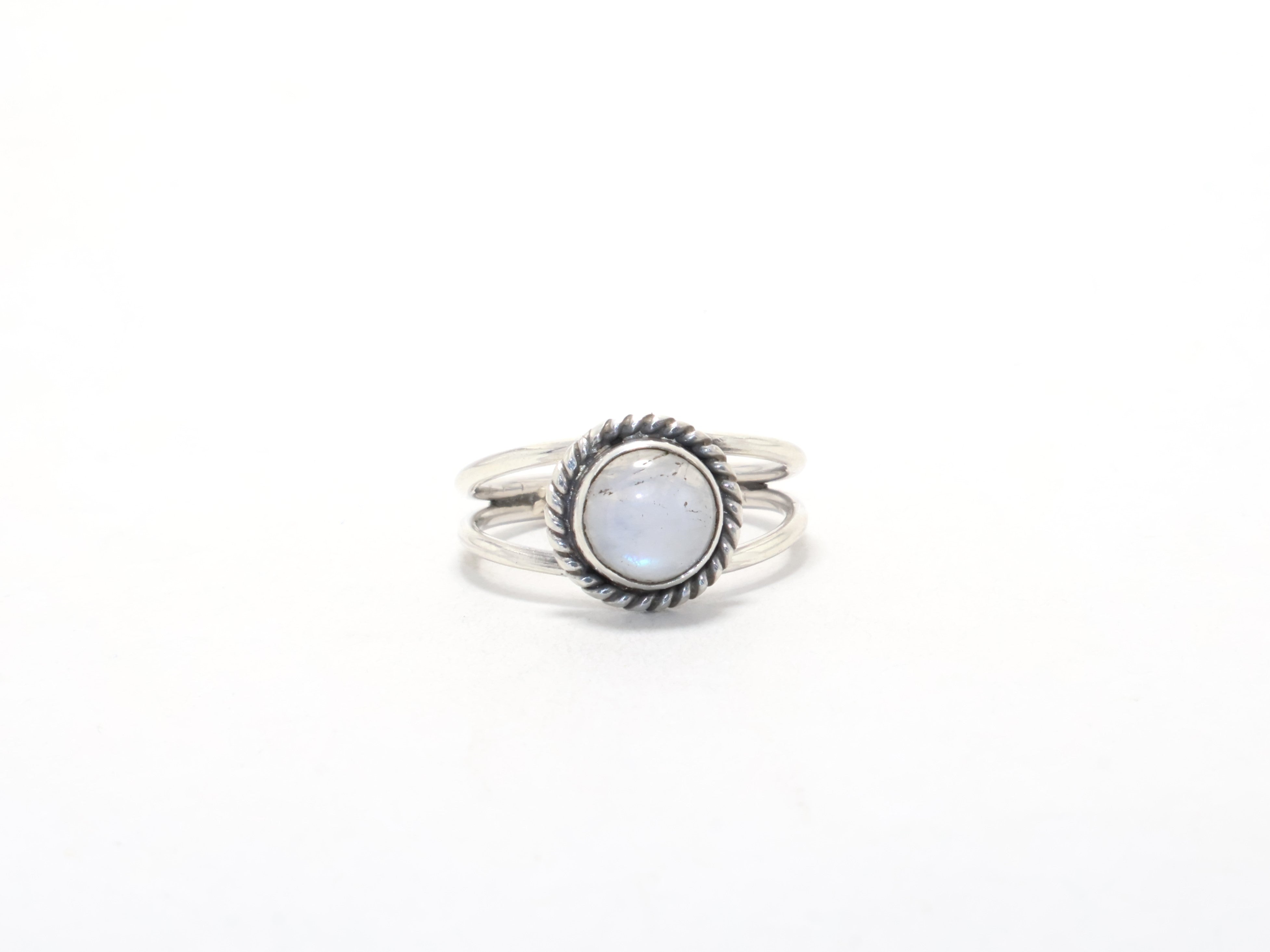 Runder Regenbogen Mondstein Ring Blauer Feuerstein 925 Silber Ring Böhmischer Ring Cocktail Ring Echter Edelstein