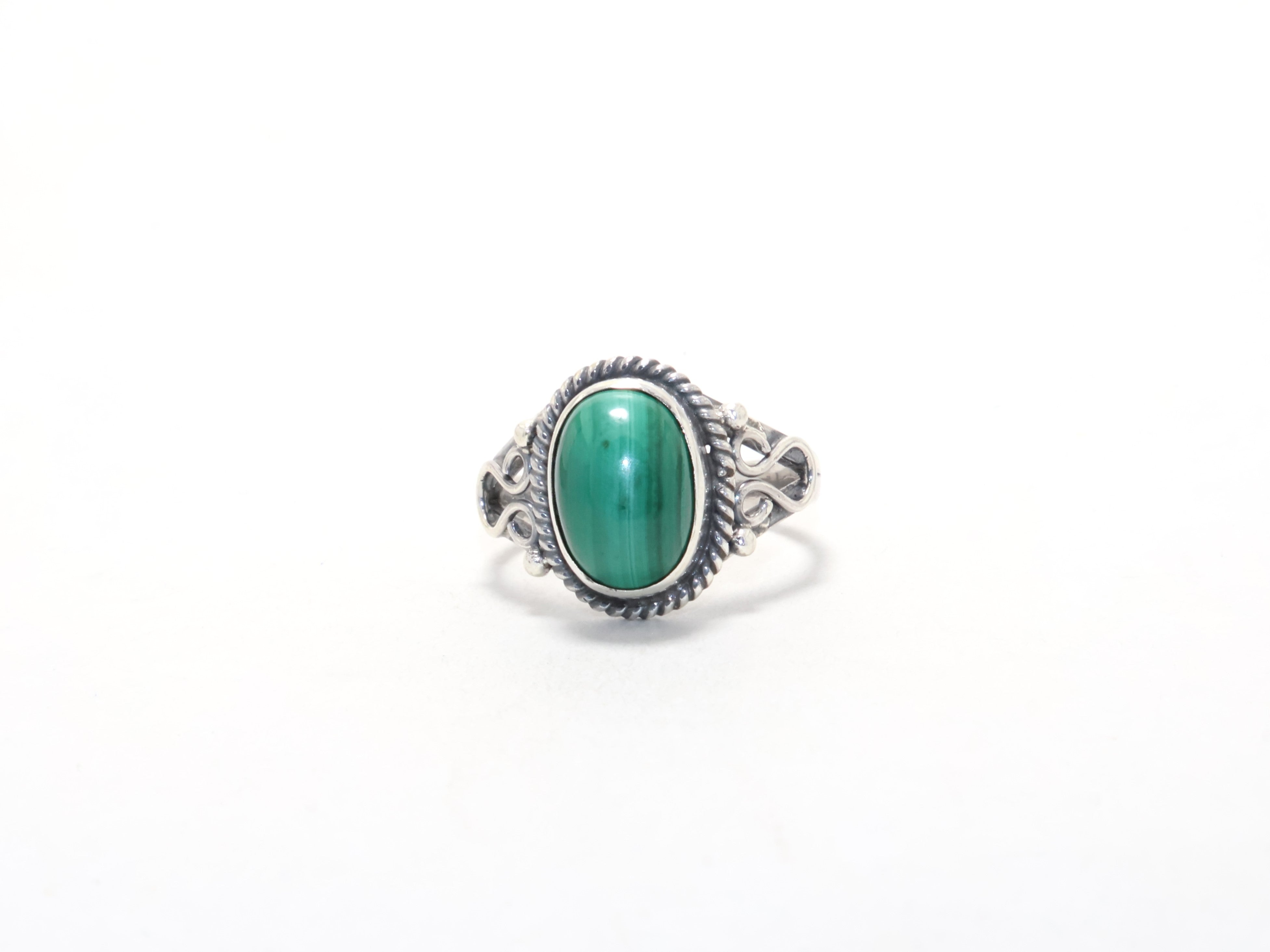 Oval Malachit Ring Handgemachter Ring Grüner Edelstein Versprechensring Geburtssteinring Boho Ring Geschenk Für Jeden