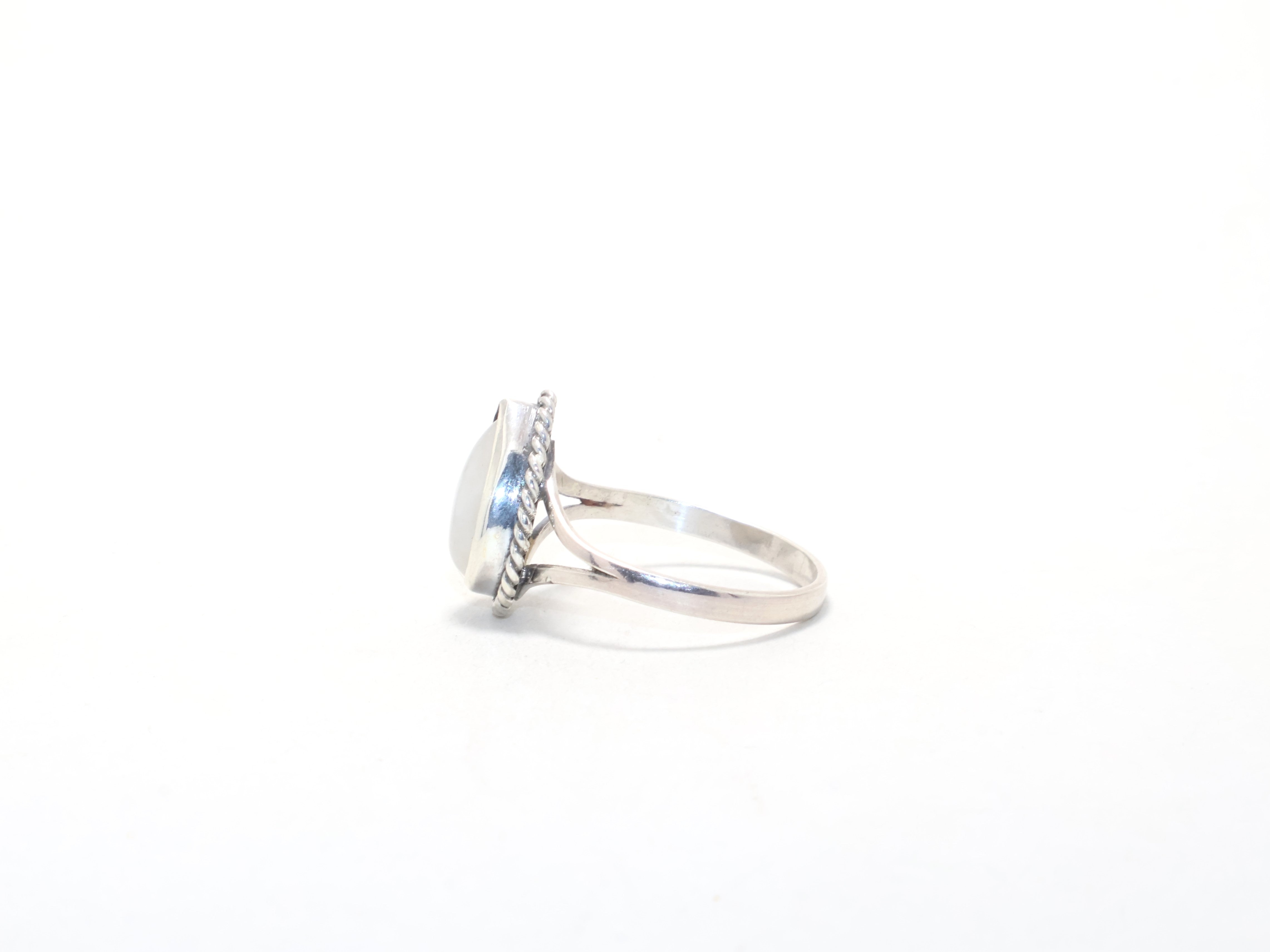 Tropfen Regenbogen Mondstein Ring Juni Geburtsstein Ring 925 Sterling Silber Designer Ring Geschenk für jedermann