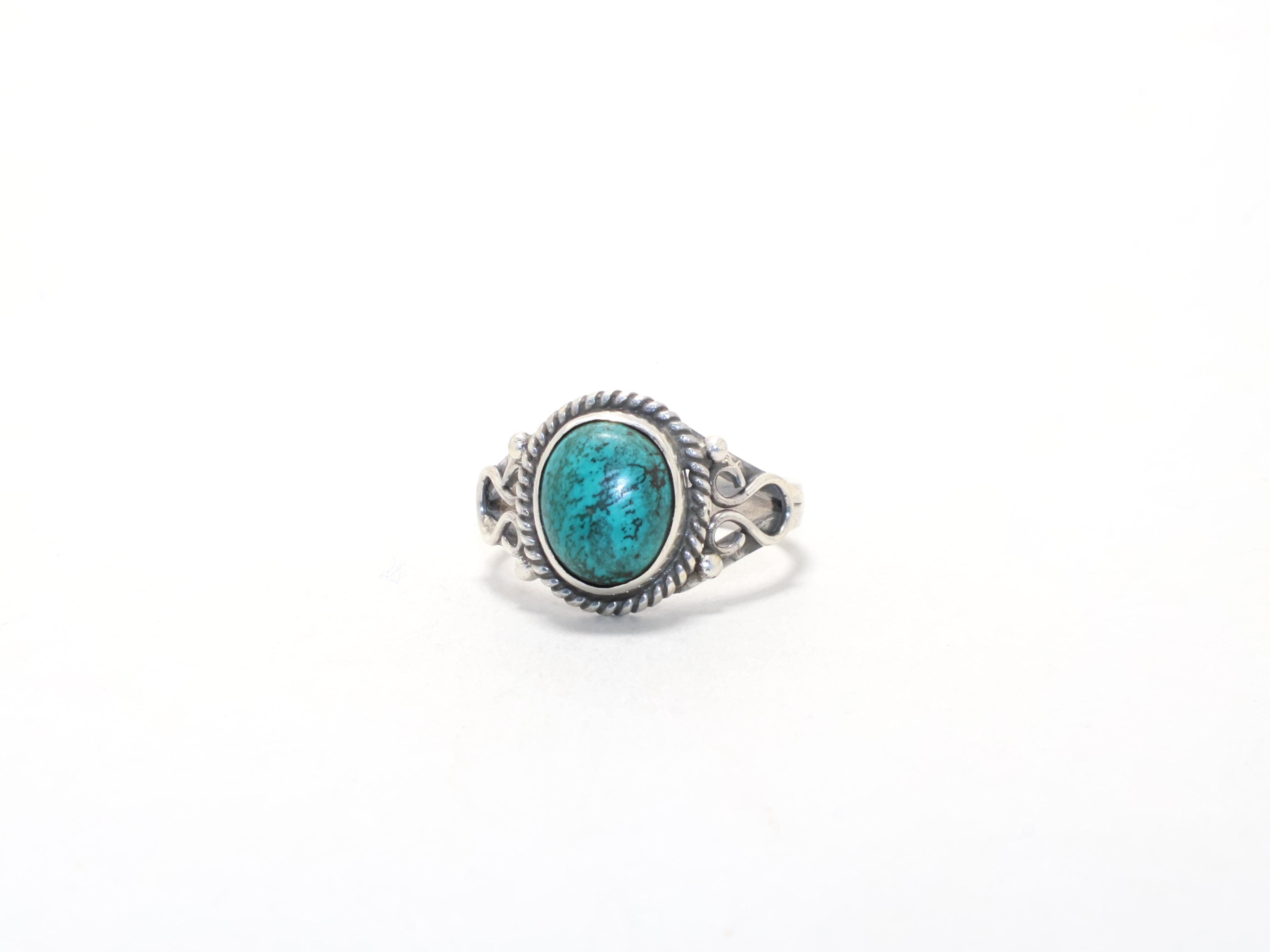 Ovaler Designer-Türkisring Dezember Geburtssteinring Böhmischer Ring Edelsteinring Handgemachter Ring 925 Sterlingsilber