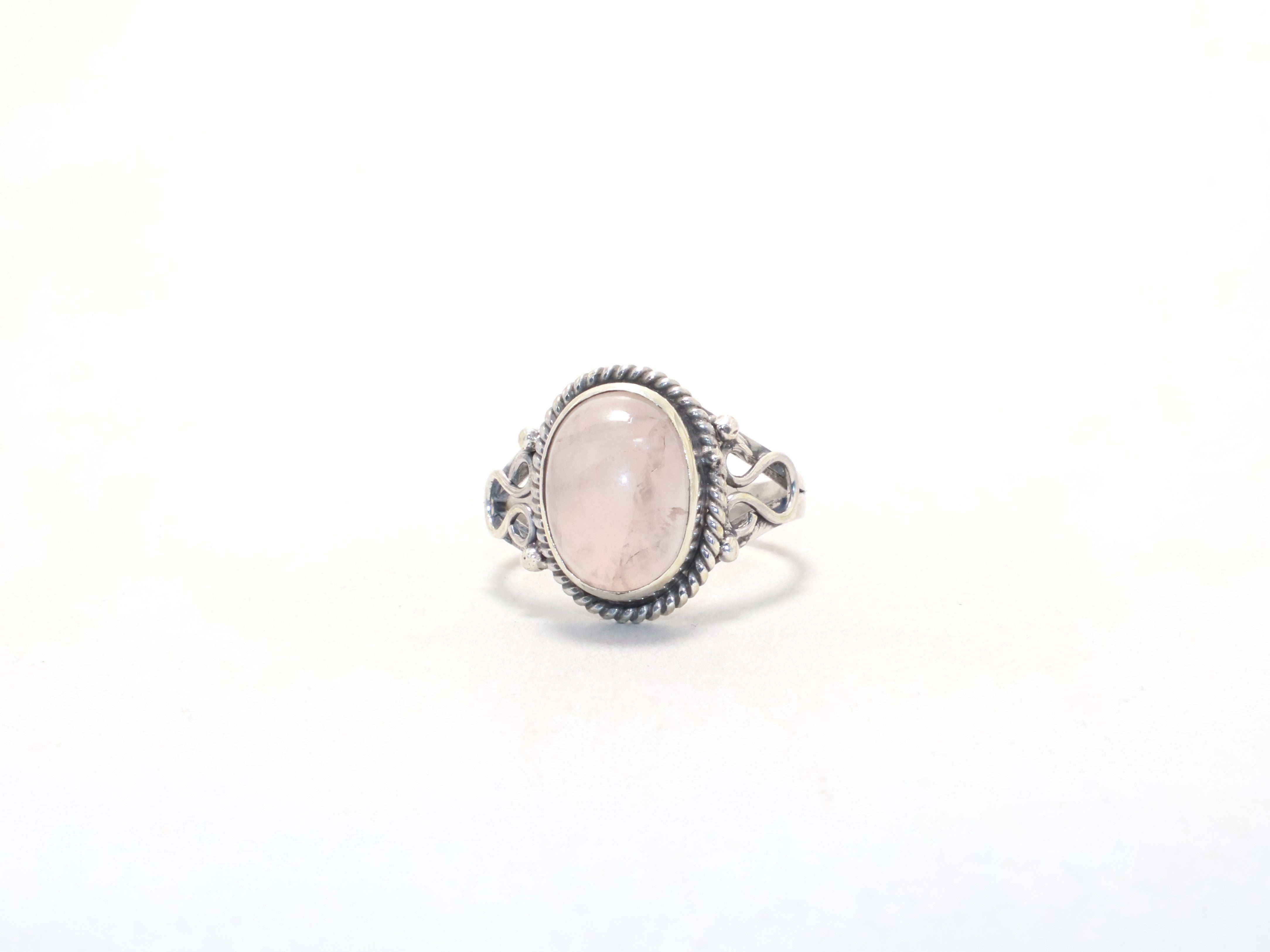 Natürlicher ovaler Rosenquarz-Ring Designer-Ring Handgemachter Ring Minimalistischer Ring 925 Silberring
