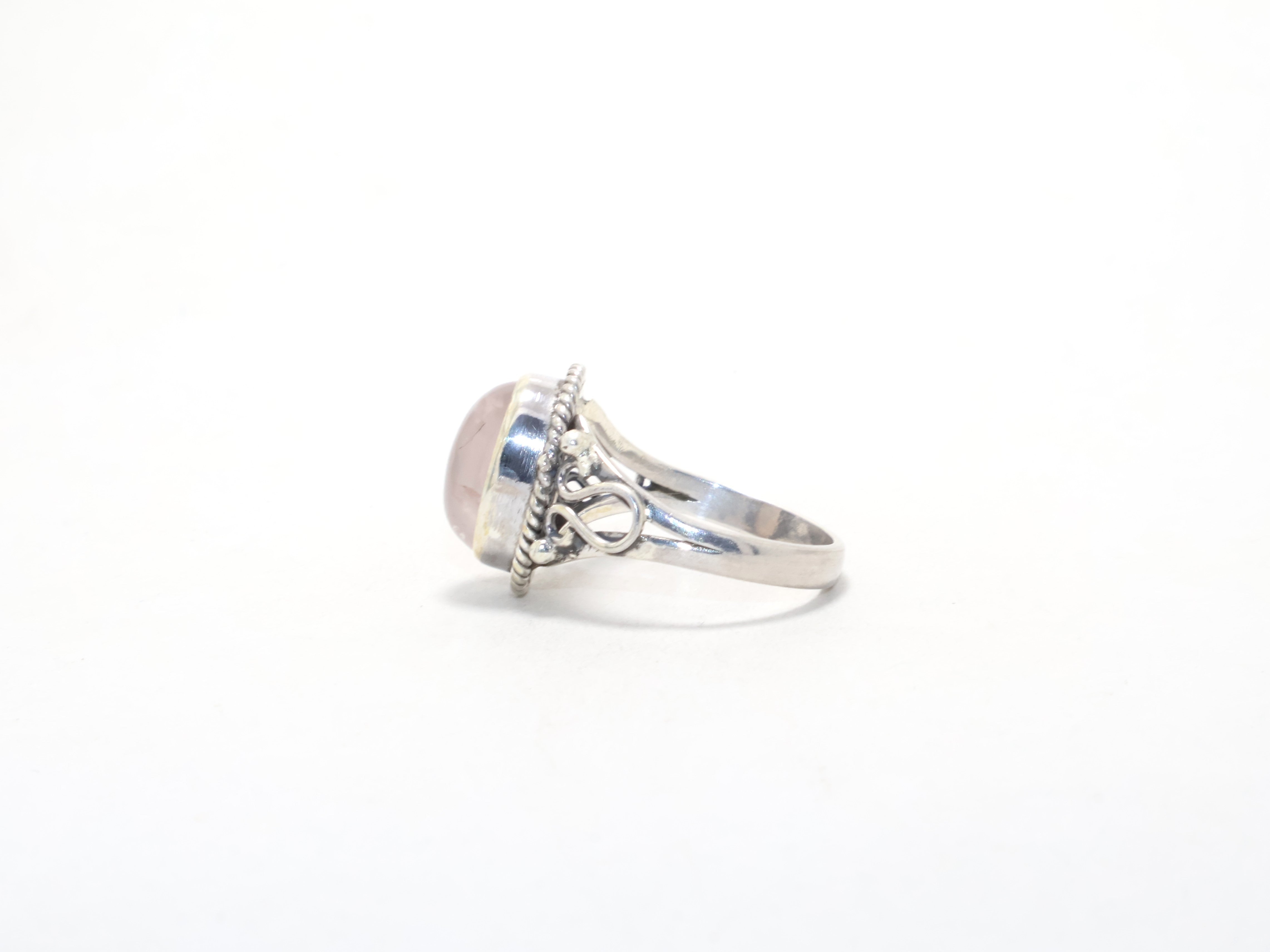 Natürlicher ovaler Rosenquarz-Ring Designer-Ring Handgemachter Ring Minimalistischer Ring 925 Silberring