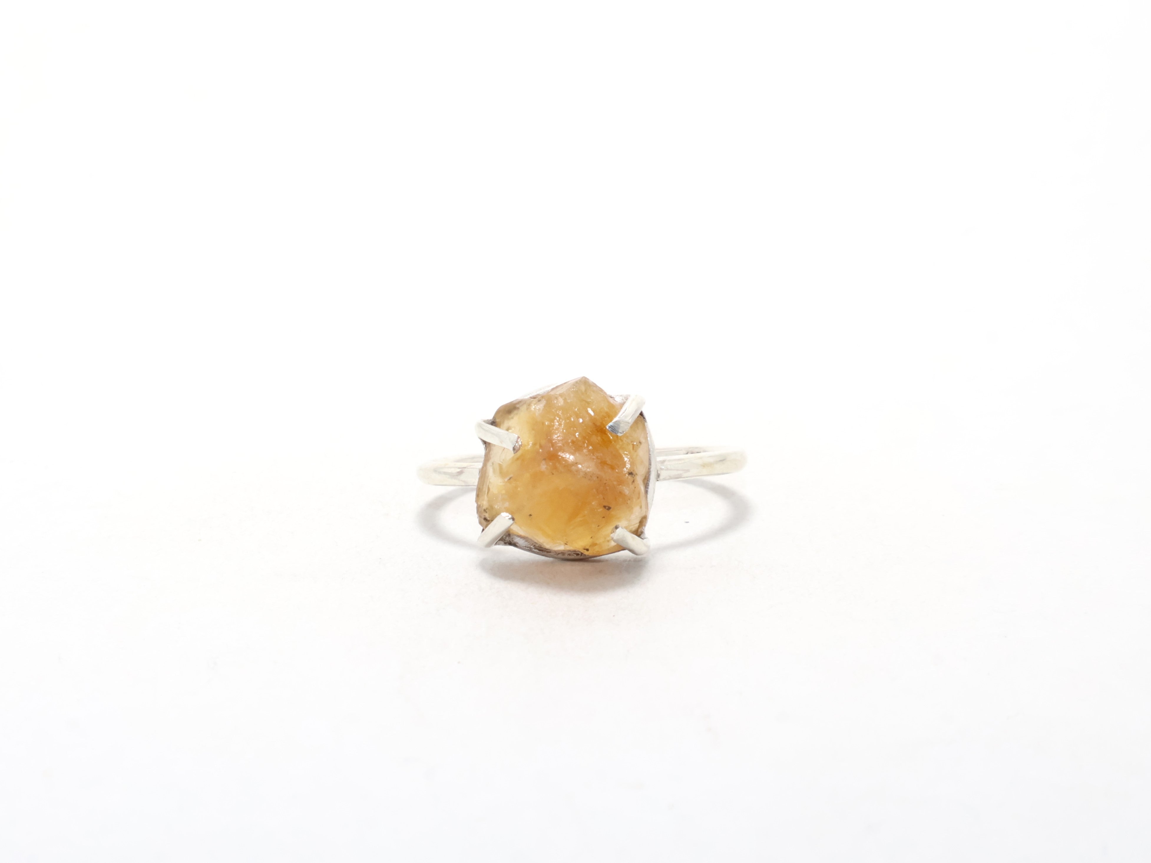 Handgemachter Ring aus natürlichem Citrin, Geburtsstein November, minimalistischer Ring aus 925er Sterlingsilber, Geschenk für Sie