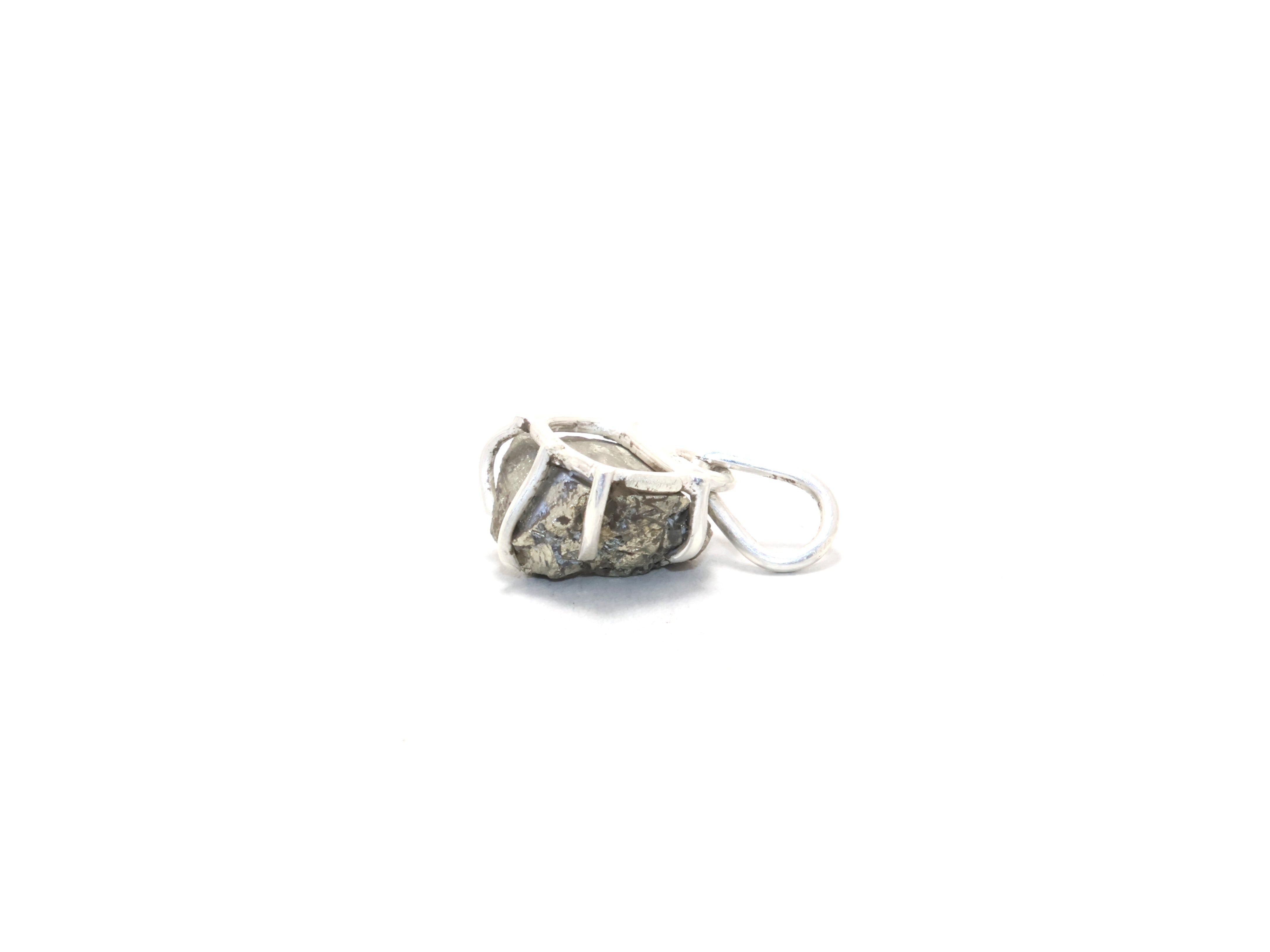 Halskette aus natürlichem Rohpyrit, Edelsteinkette, handgefertigter Schmuck, Geschenk für sie, Weihnachtsgeschenk, 925er Sterlingsilber, Geburtssteinkette