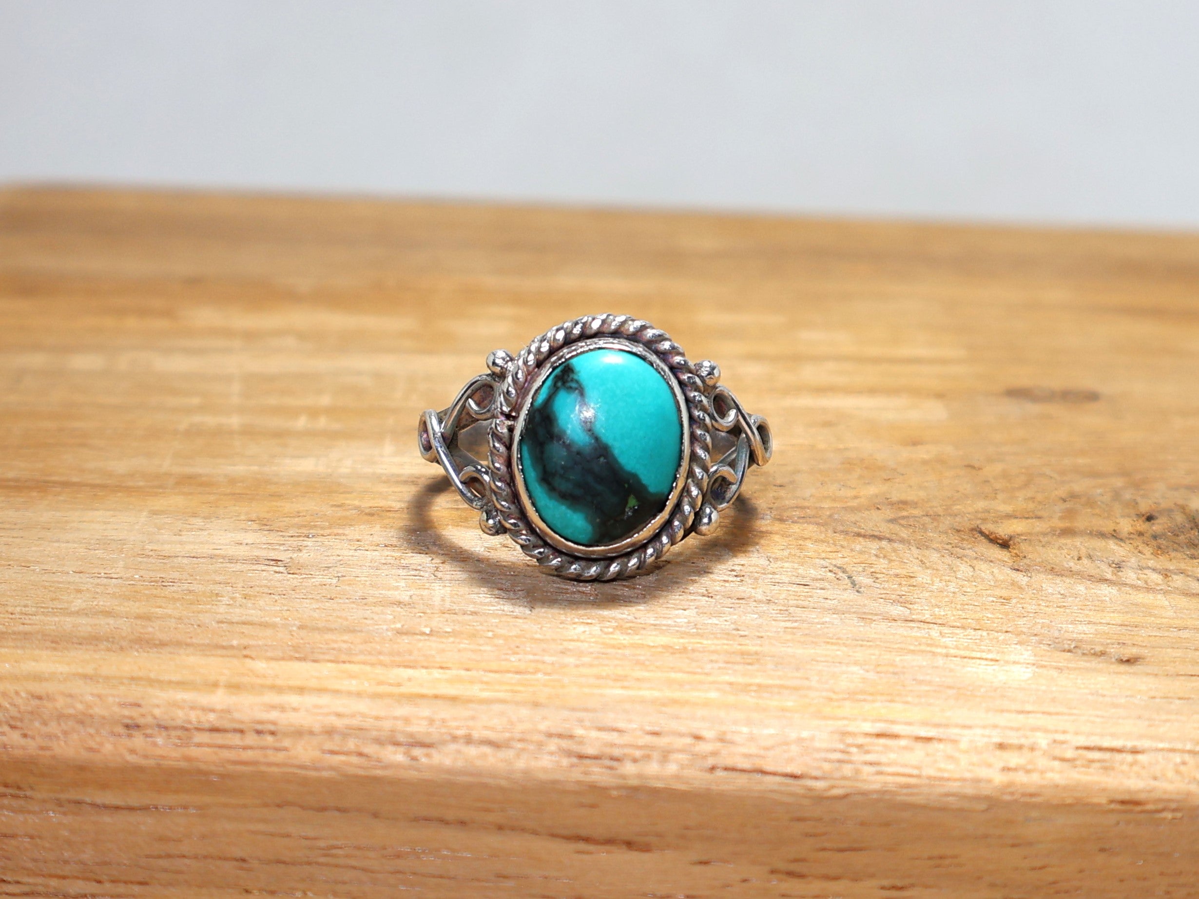 Natürlicher grüner Türkisring 925 Sterlingsilber Ring Stapelring mit Stein Edelstein Boho Ring Handgemachter einzigartiger Ring Geschenk für Sie
