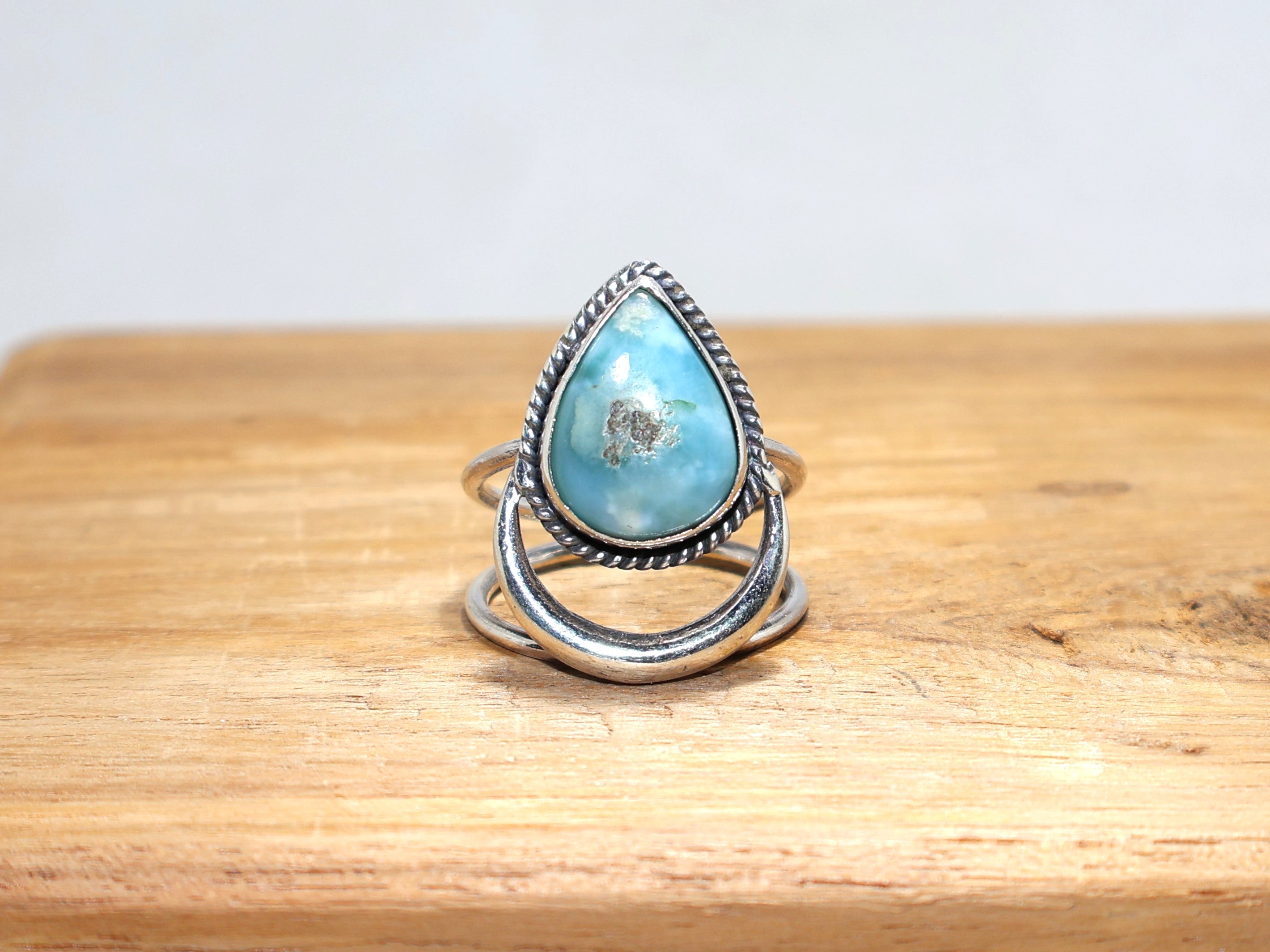 Blauer Larimar Edelstein Ring 925 Sterling Silber Ring Handgemachter Bohemian Ring Geschenk für Sie Jubiläumsgeschenk Birnenförmiger Ring Geschenk für Frauen