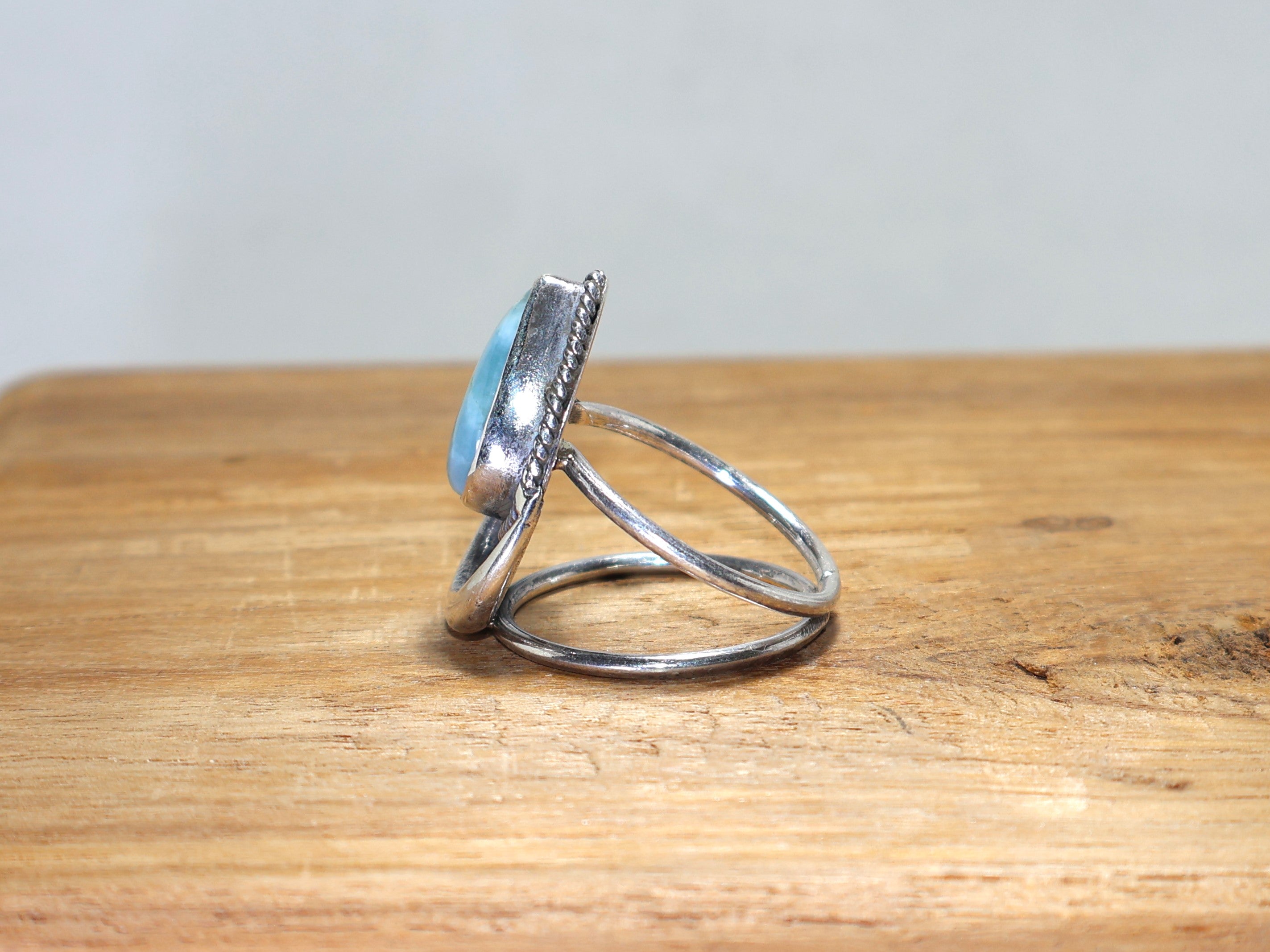 Blauwe Larimar Edelsteen Ring 925 Massief Sterling Zilveren Ring Handgemaakte Boheemse Ring Cadeau Voor Haar Jubileum Cadeau Ring Peer Vorm Ring Cadeau Voor Vrouwen