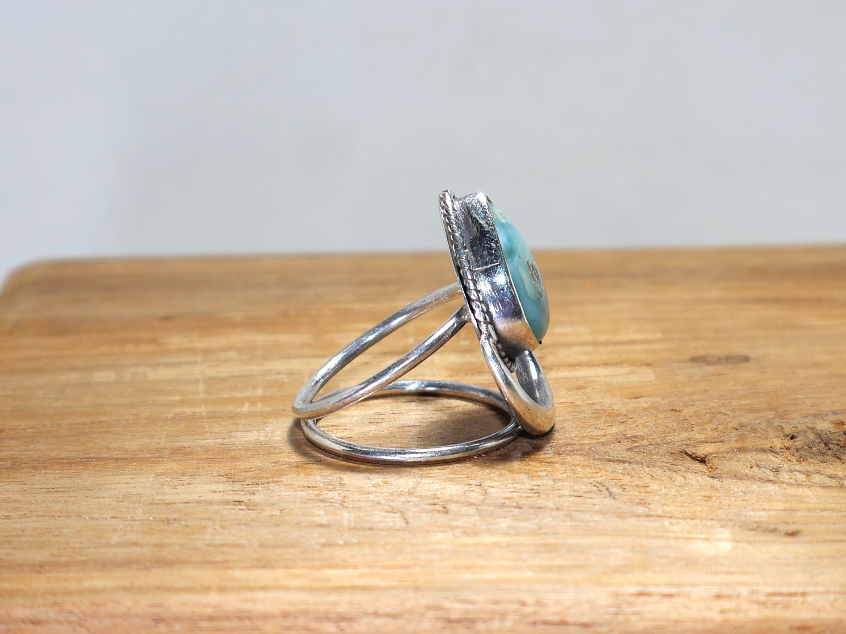 Blauwe Larimar Edelsteen Ring 925 Massief Sterling Zilveren Ring Handgemaakte Boheemse Ring Cadeau Voor Haar Jubileum Cadeau Ring Peer Vorm Ring Cadeau Voor Vrouwen