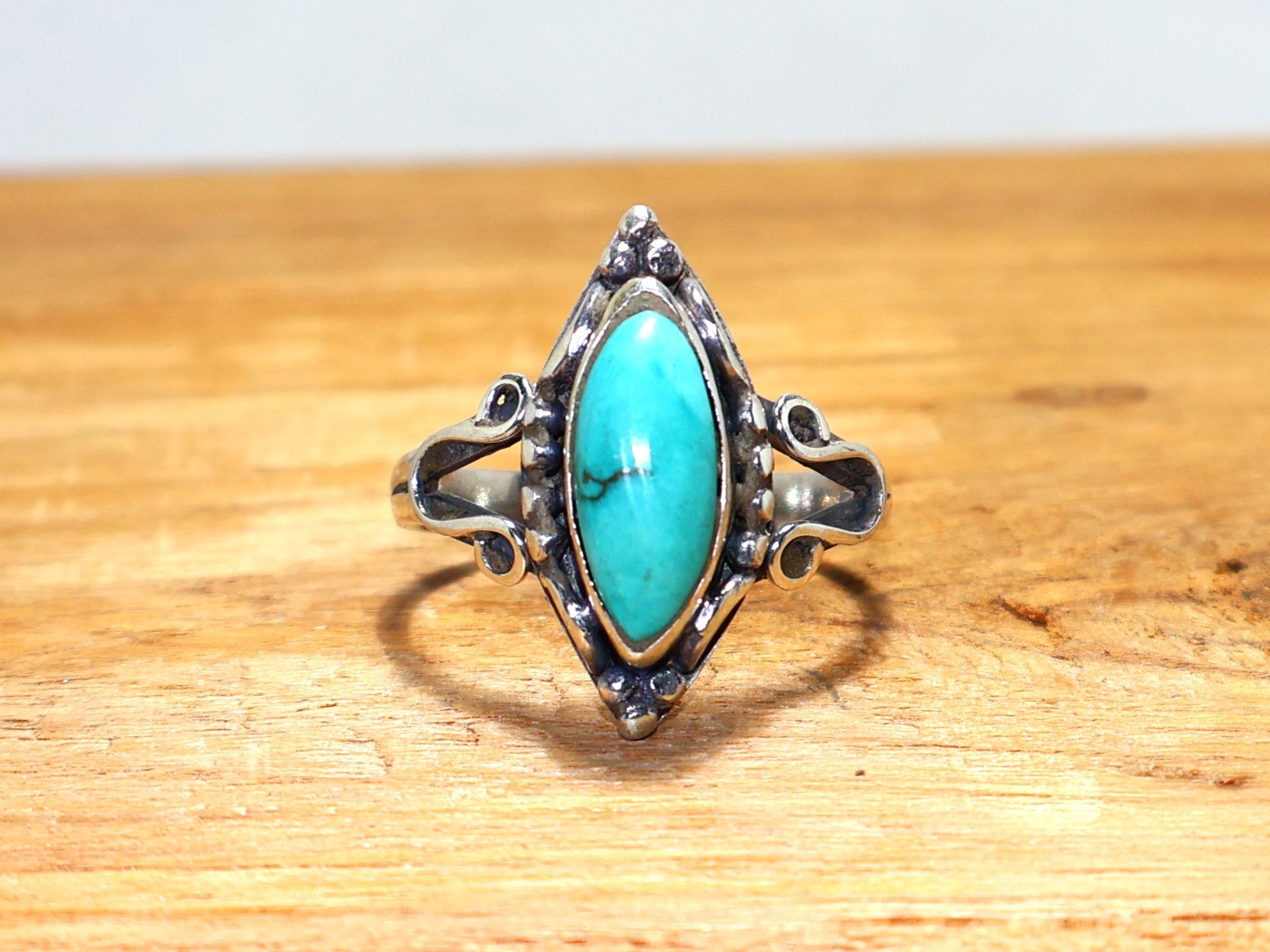 Navette-förmiger Türkisring 925 Sterling Silber Ring Handgefertigter grüner Edelstein Geschenk für sie Dezember Geburtssteinring