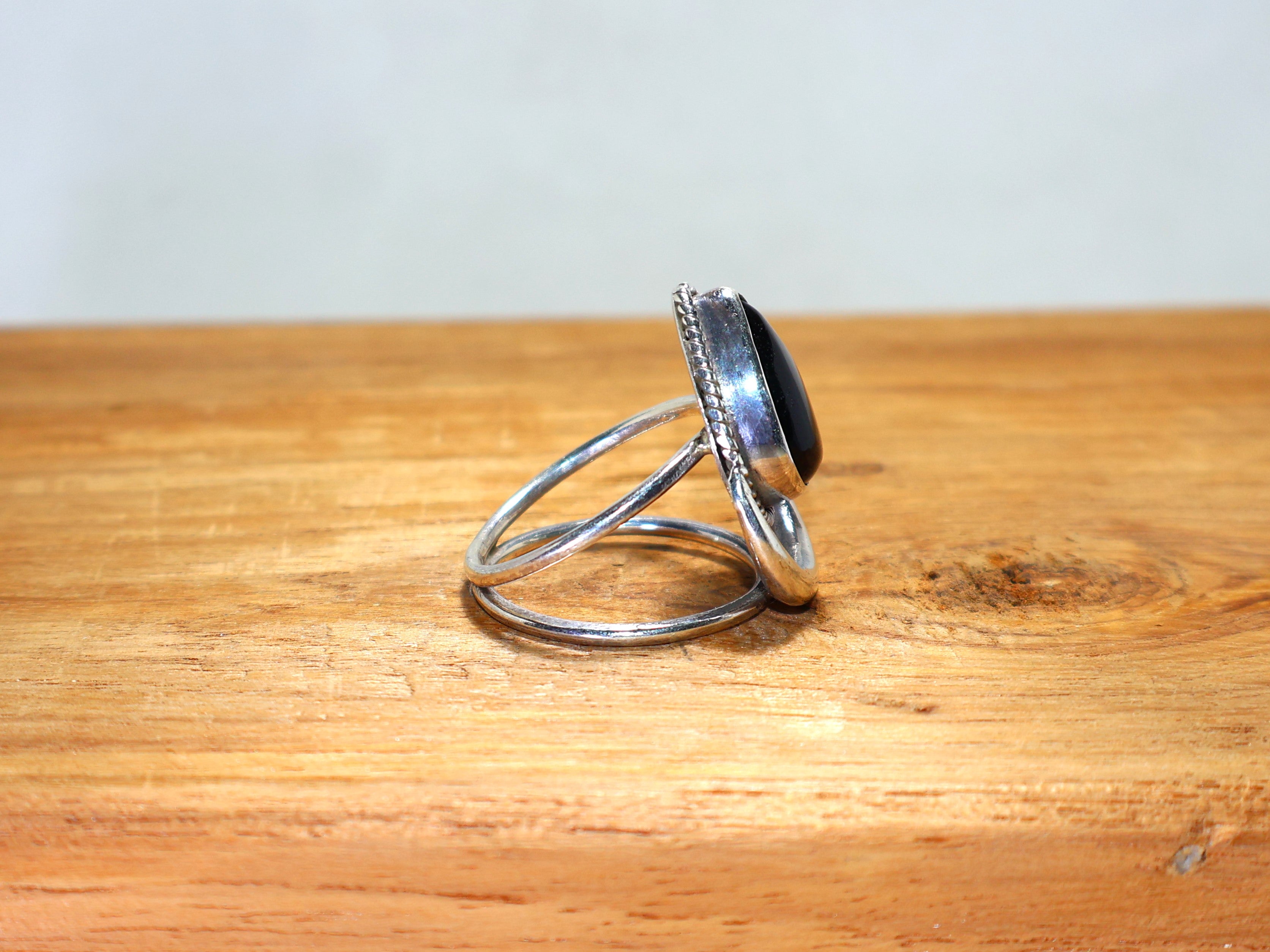 Schwarzer Onyx Silberring 925 Sterling Silber Tropfenförmiger Edelstein Designer Schwarzsteinring Handgefertigter oxidierter Ring Verlobungsring Geschenk für Ihn