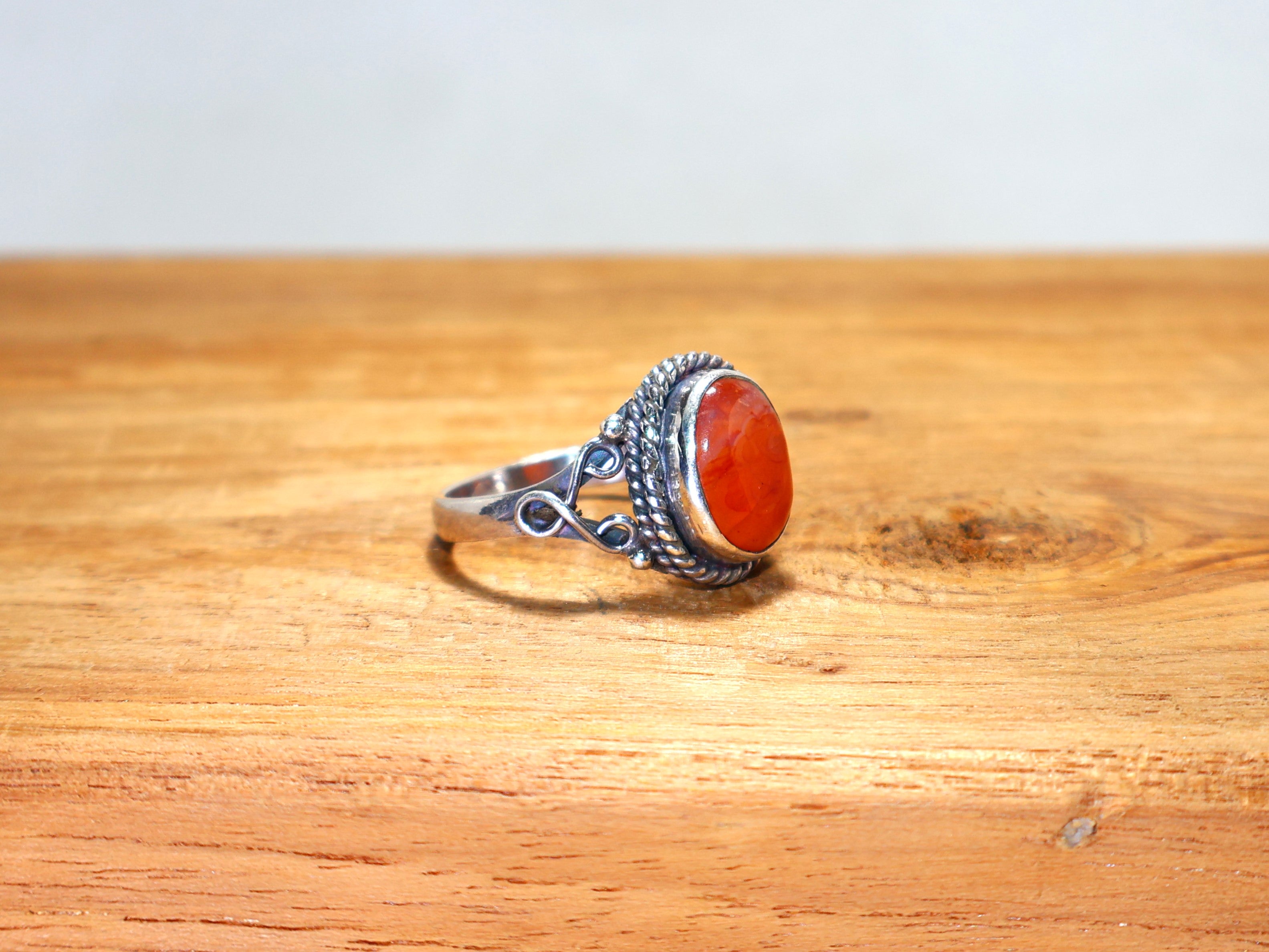 Natur Karneol Ring 925 Sterling Silber Einzigartiger Ring für Damen Edelstein Ring Handgemachter Ring Oranger Karneol Versprechensring Geburtssteinring