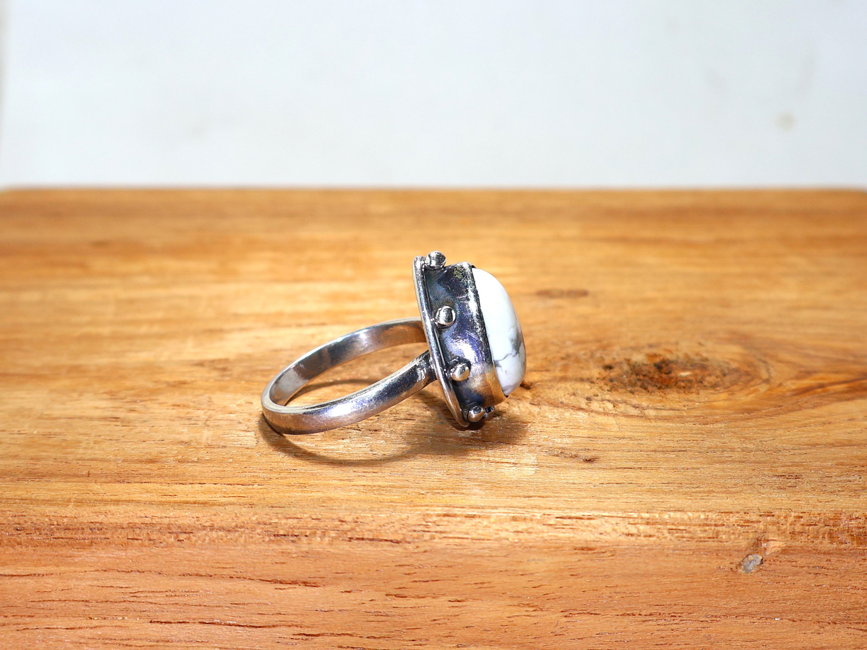 Weißer Howlith Ring 925 Sterling Silber Ring Handgemachtes Geschenk Für Freundin Frauen Ring Birnenförmiger Statement Ring