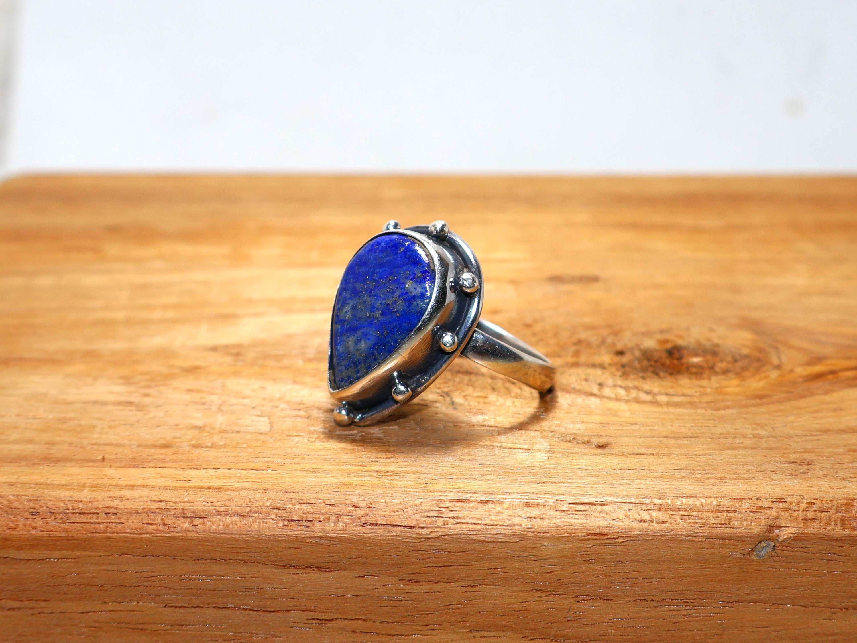 Echter Lapislazuli Ring 925 Sterling Silber Ring Geburtsstein Ring Tropfenförmiger Edelstein Handgefertigter Silberschmuck Einzigartiger Ring Statement Ring
