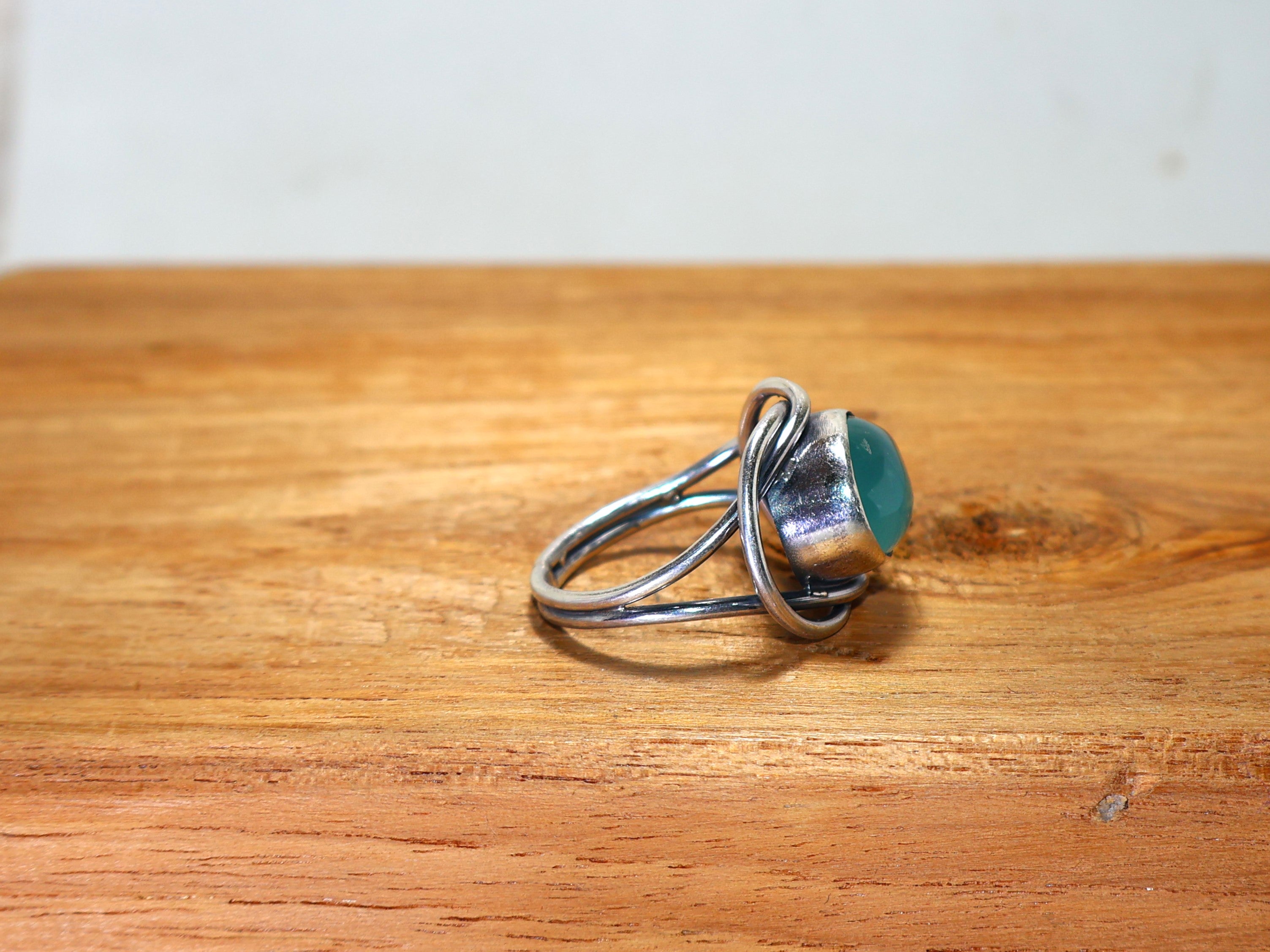 Natürlicher Aqua Chalcedon Ring Ovaler Edelsteinring 925 Sterling Massiv Silber Handgemachter Blauer Steinring Statement Ring Geschenk für die Liebe