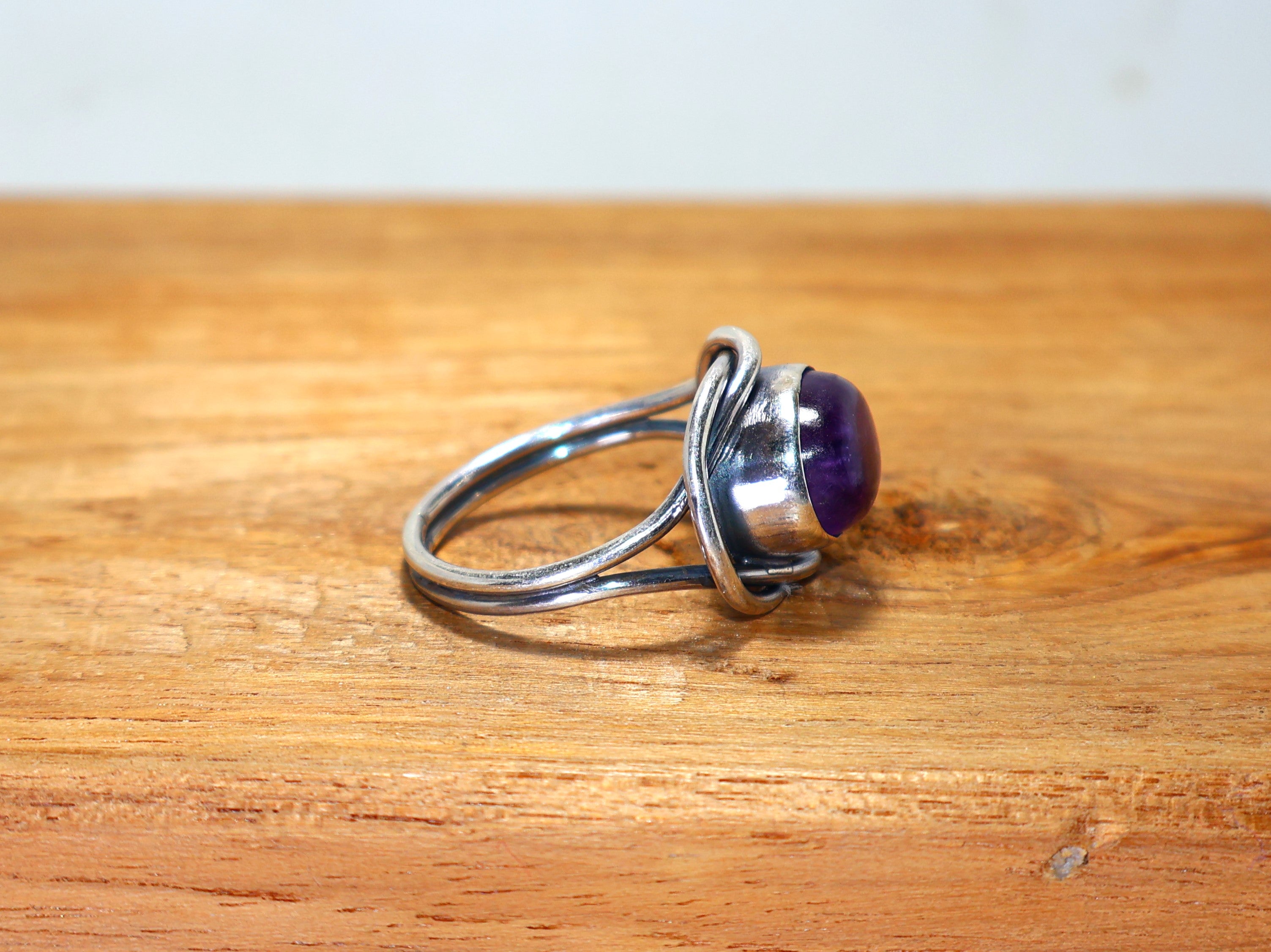 Natürlicher Amethystring 925 Sterling Silber Ring Handgefertigter Damen Schmuck Lila Edelstein Ring Ovaler Ring Böhmischer Schmuck Februar Geburtsstein