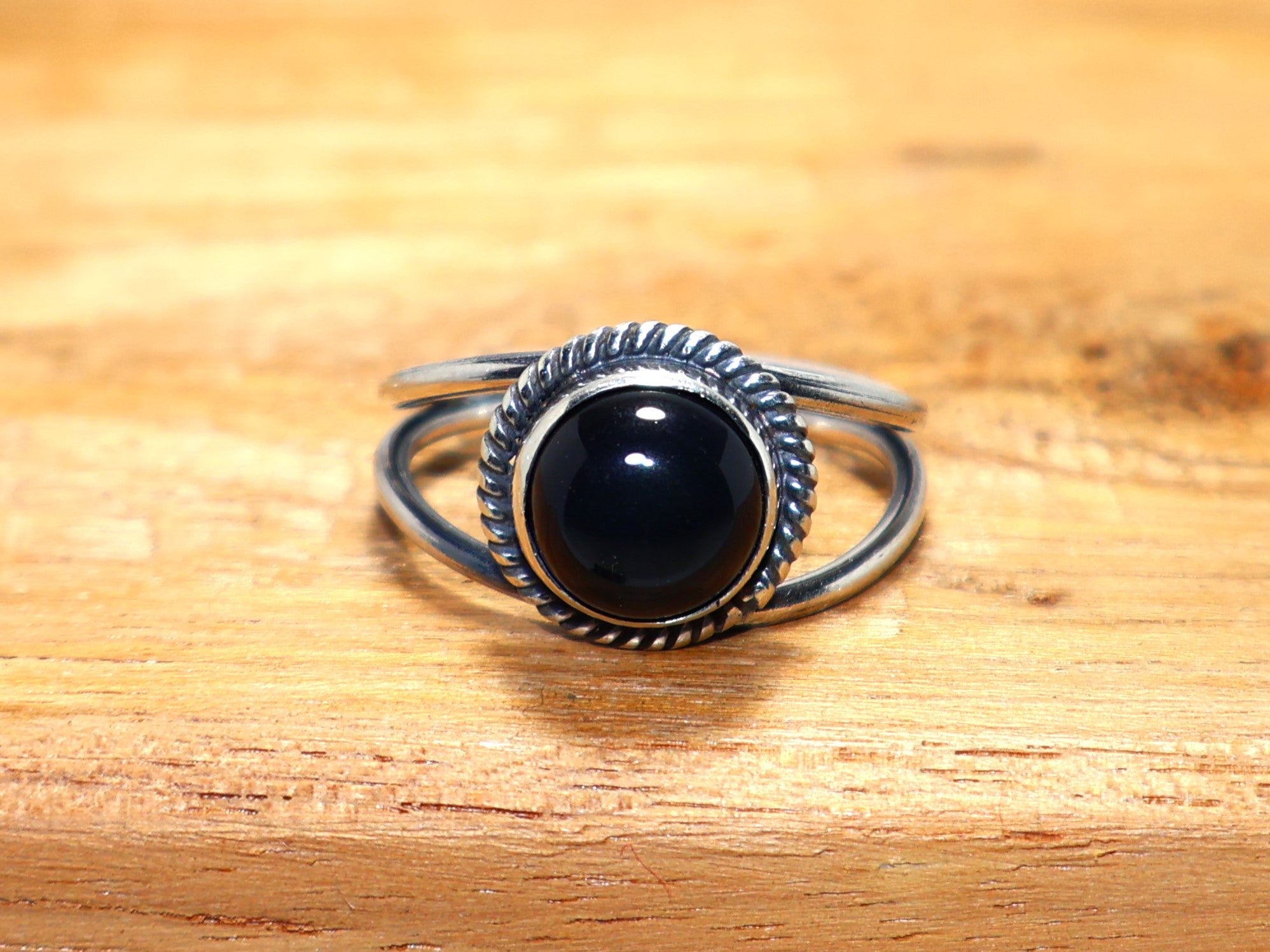 Natürlicher Schwarzer Onyx Ring Handgemachter Silberring Ovaler Steinring 925 Sterling Silberring Damenring Geburtssteinring Geschenkidee
