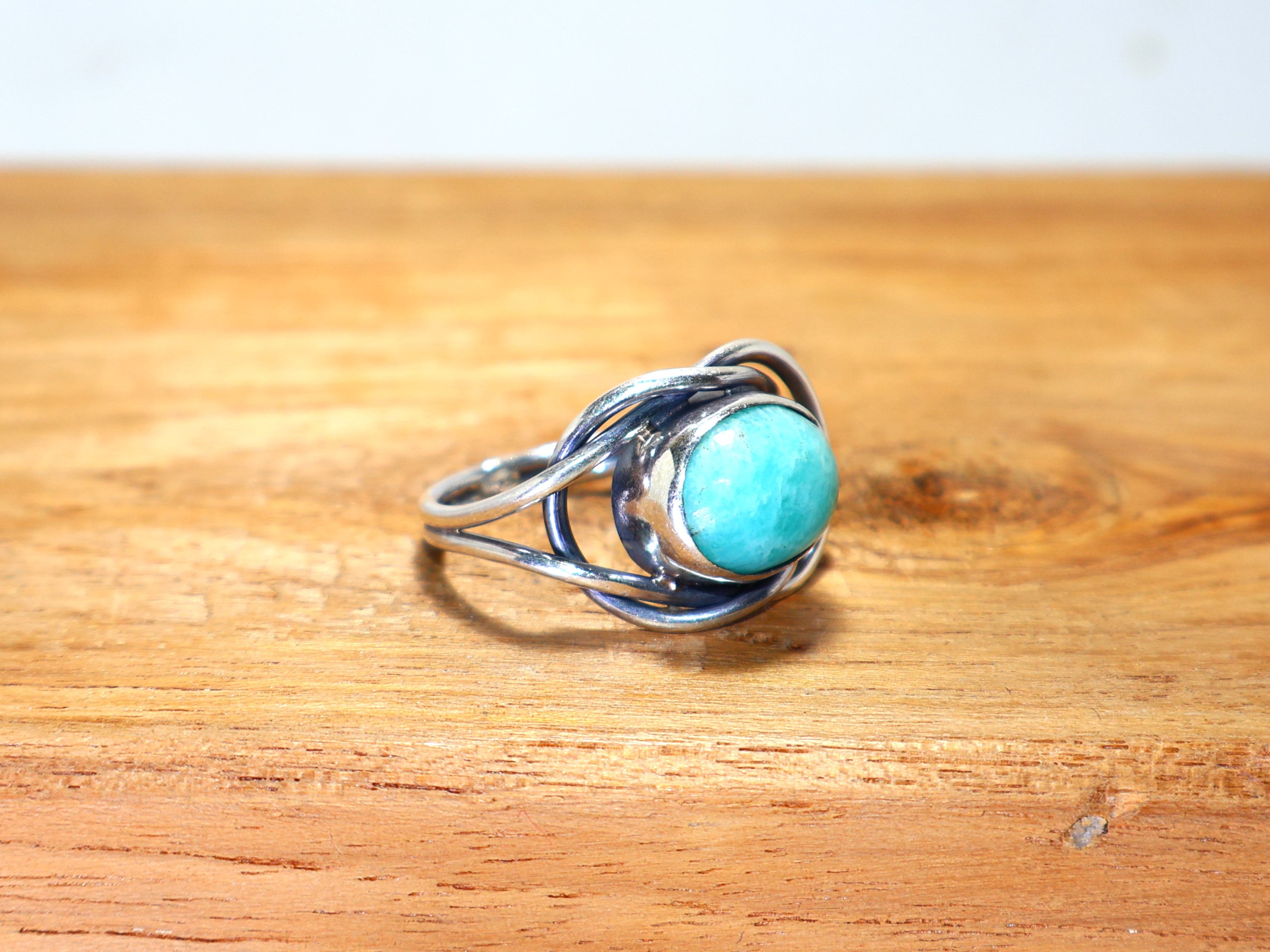 Natürlicher Larimar Ring 925 massiver Sterlingsilberring Handgefertigter Silberring Damenring Blauer Stein Zierlicher Ring Ovaler Edelsteinring Februar Geburtssteinring für Frauen