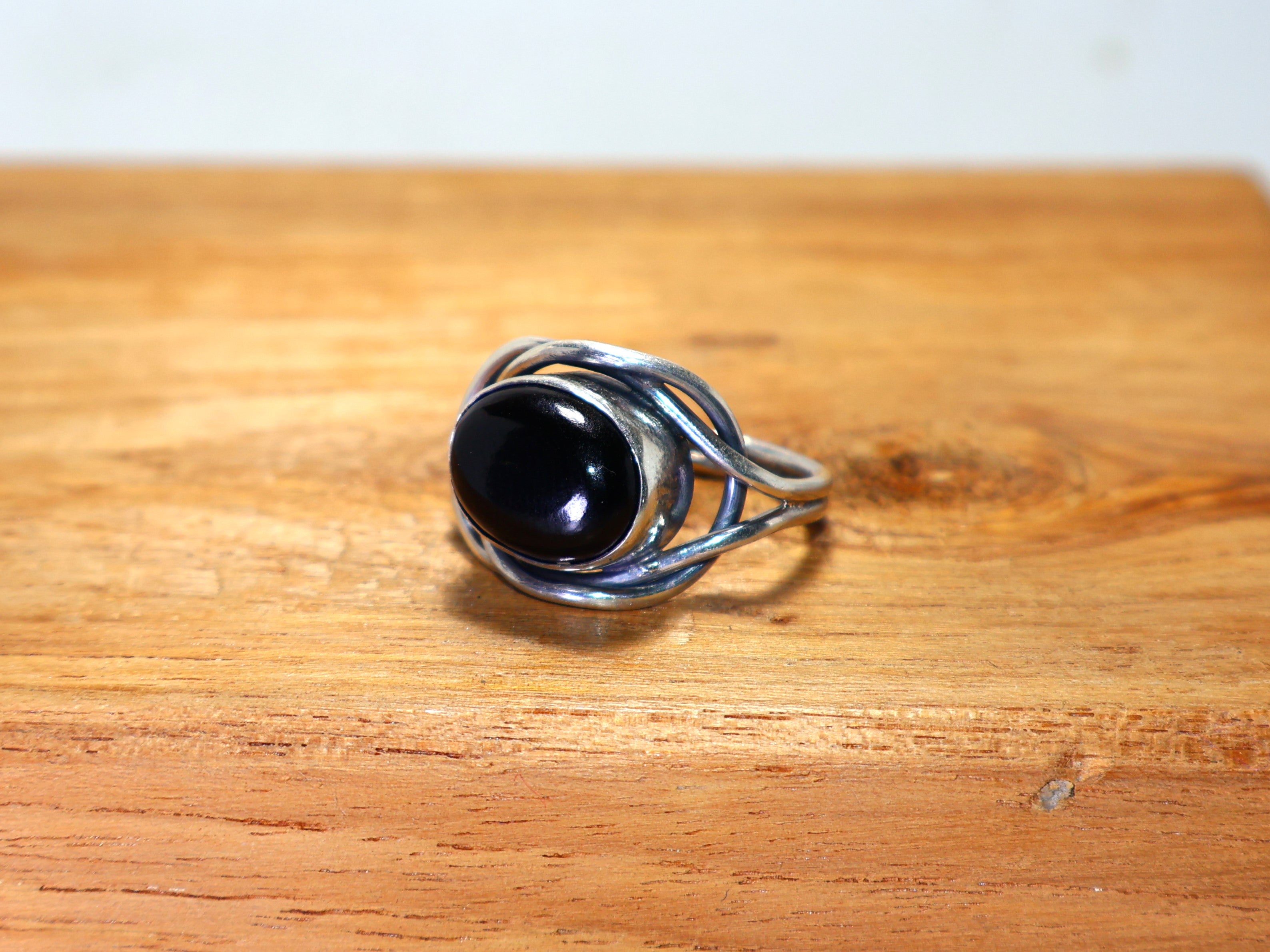 Schwarzer Onyx Ring Handgefertigter Silberring Dezember Geburtsstein 925 Sterling Silber Ring Ovaler Edelsteinring Zarter Ring Versprechensring