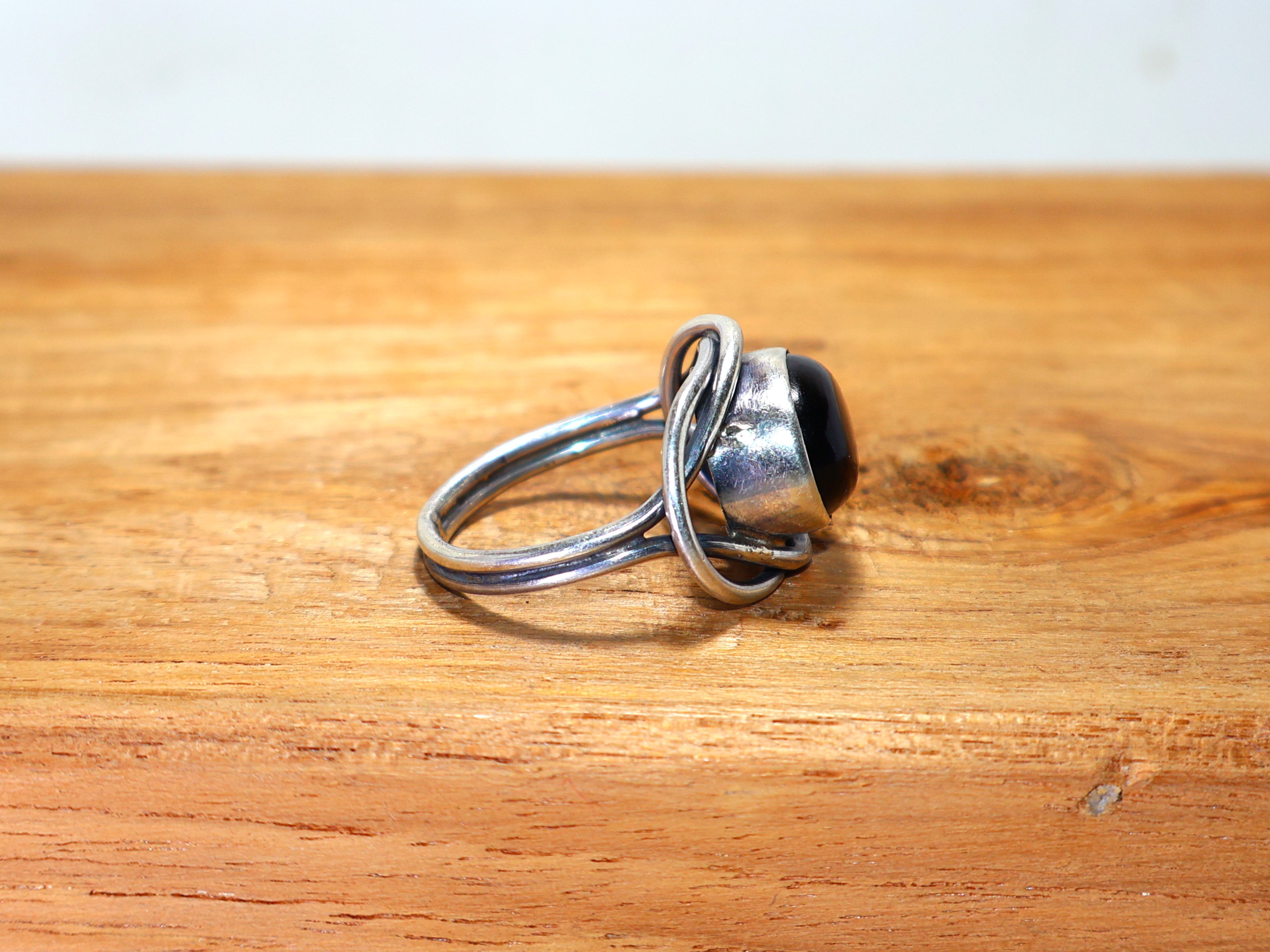 Schwarzer Onyx Ring Handgefertigter Silberring Dezember Geburtsstein 925 Sterling Silber Ring Ovaler Edelsteinring Zarter Ring Versprechensring