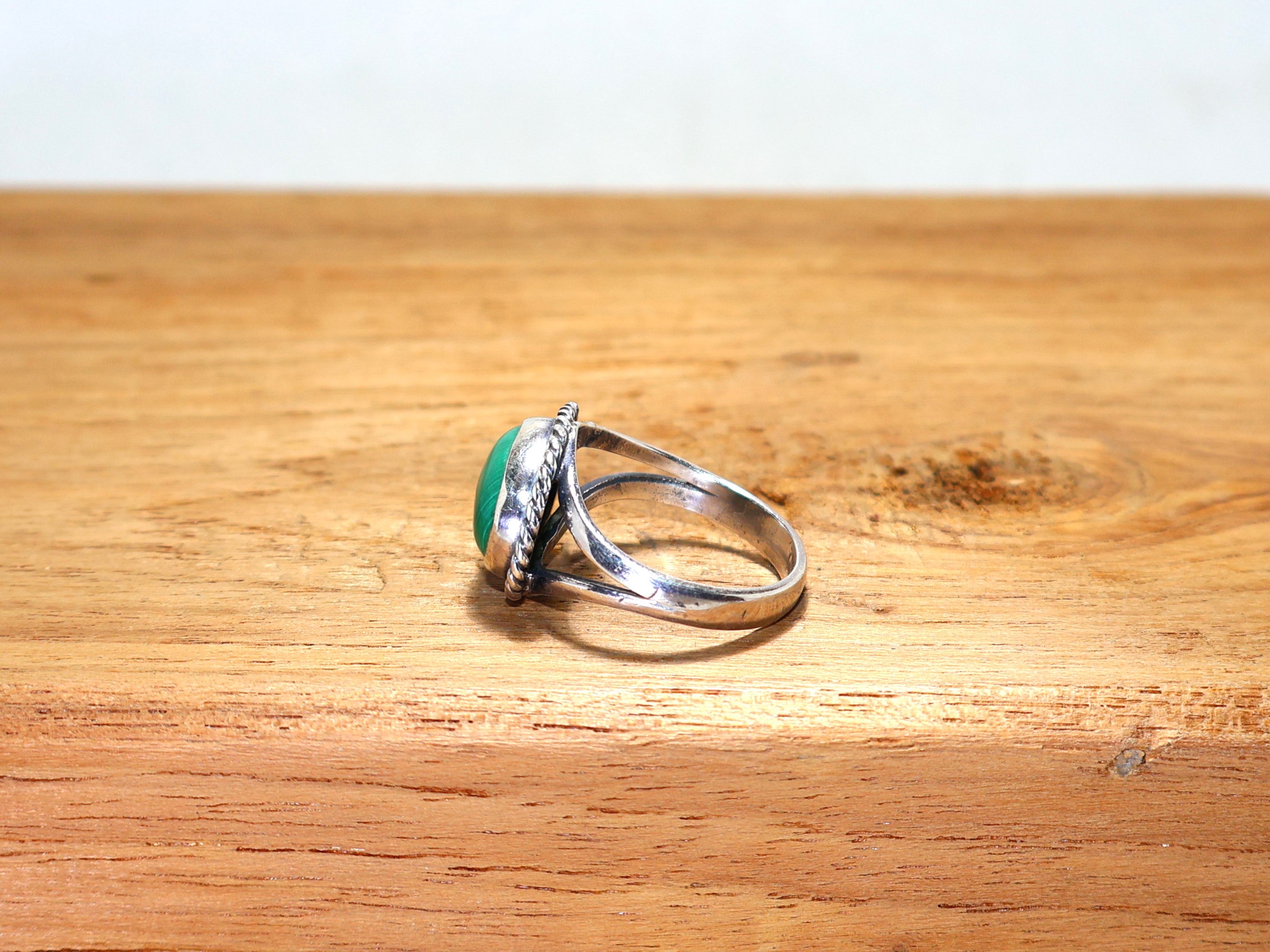 Handgemaakte Ring Malachiet Ring Verjaardagscadeau Ring Groene Ovale Edelsteen Ring Belofte Ring 925 Sterling Zilveren Ring Cadeau voor Haar