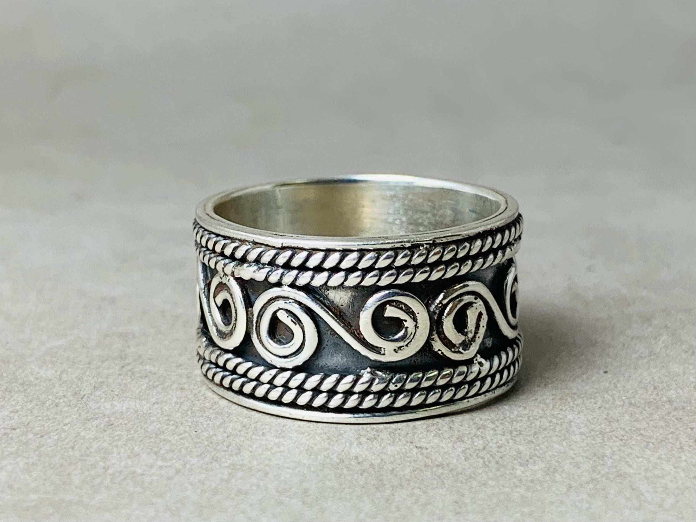 Bandring 925er Sterlingsilber Ring Breiter Ring Statement-Ring Geburtstagsgeschenk für Sie