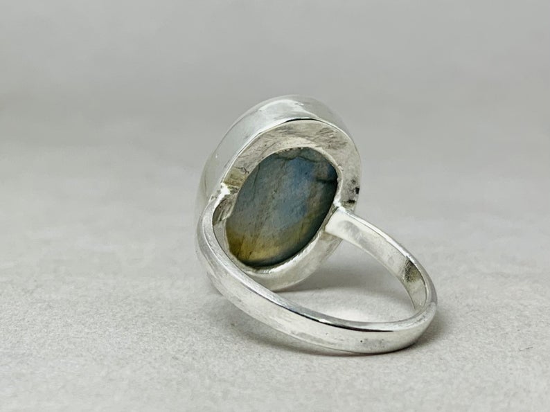 Natürlicher Labradorit Ring 925 Sterling Silber Ring Statement Ring Böhmischer Ring Geschenk Ring Ovaler Labradorit Ring Geburtsstein Ring