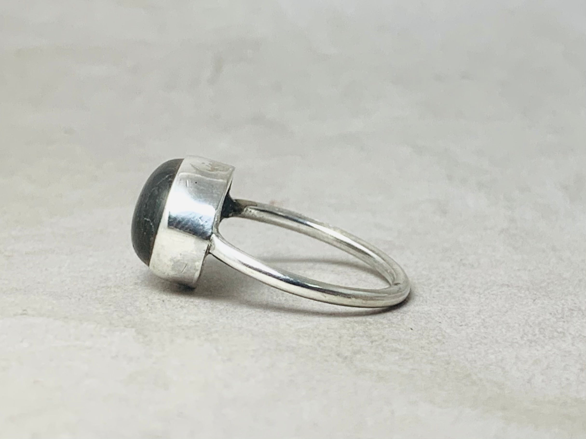 Labradorit Silberring 925 Sterling Silber Ring Ovaler Edelsteinring Stapelring Alltagsring