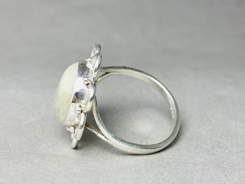 Blauer Feuer runder Mondsteinring 925er Sterlingsilber Geschenk für Sie Versprechensring Mondsteinring Geschenkring