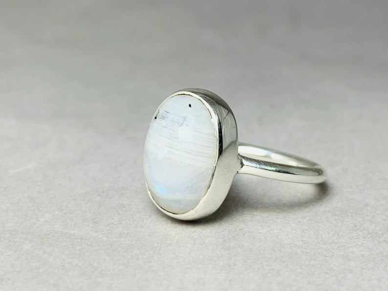 Regenboog Maansteen Ring 925 Sterling Zilver Handgemaakt Juni Geboortesteen Damesring Ovale Steen Witte Steen Sieraden