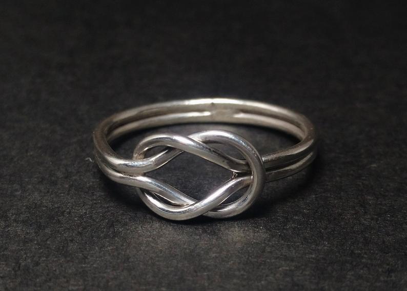 Knotenring 925 Sterling Silber Unendlichkeitsring Freundschaftsring Versprechensring für Sie Doppelter Knotenring Liebesknotenring