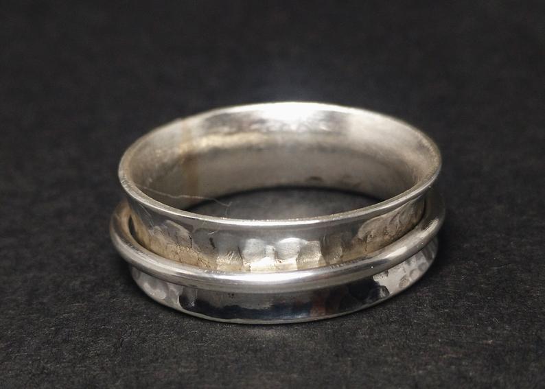 Gehämmerter Spinner-Bandring 925 Sterling Silber Fidget Sorgenring Meditationsring Geschenkring
