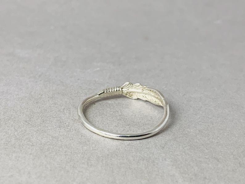 Silberner Blattring 925 Silberring Stapelring Naturring Geschenk für Sie Federring Handgemachter Ring