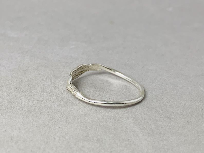 Silberner Blattring 925 Silberring Stapelring Naturring Geschenk für Sie Federring Handgemachter Ring