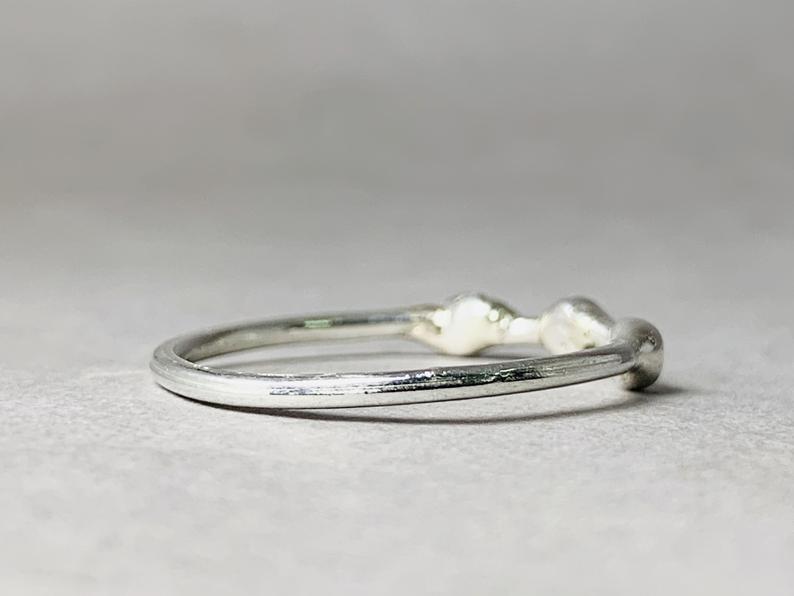 Stapelsilberring 925 Sterlingsilber Ring Handgemachter minimalistischer Silber Midi Ring Mutterring