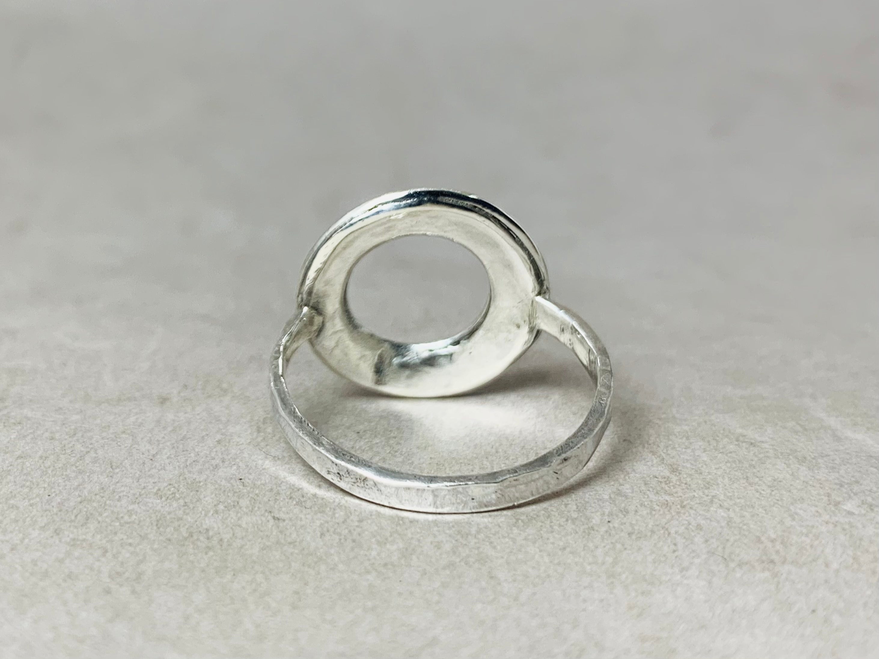 Offener Kreis Ring 925 Sterling Silber Ring Handgearbeiteter geämmerter Silberring Statement Ring