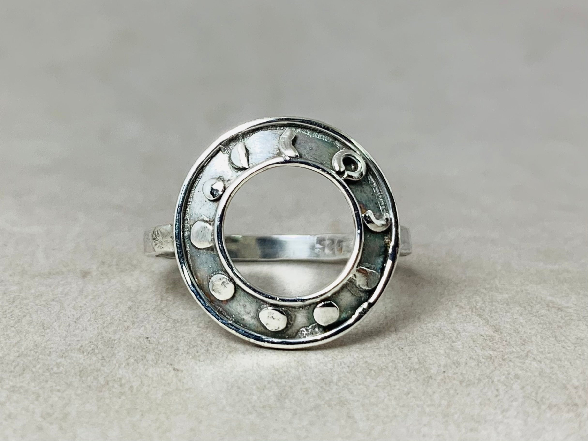 Offener Kreis Ring 925 Sterling Silber Ring Handgearbeiteter geämmerter Silberring Statement Ring