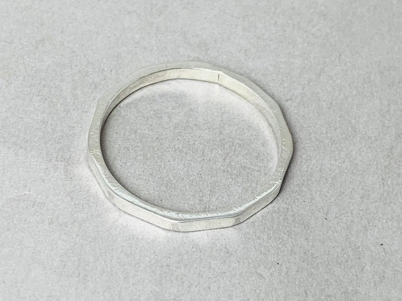 Gehämmerter Ring 925er Silberring Stapelring Silber Gehämmerter Ring Geschenk für sie
