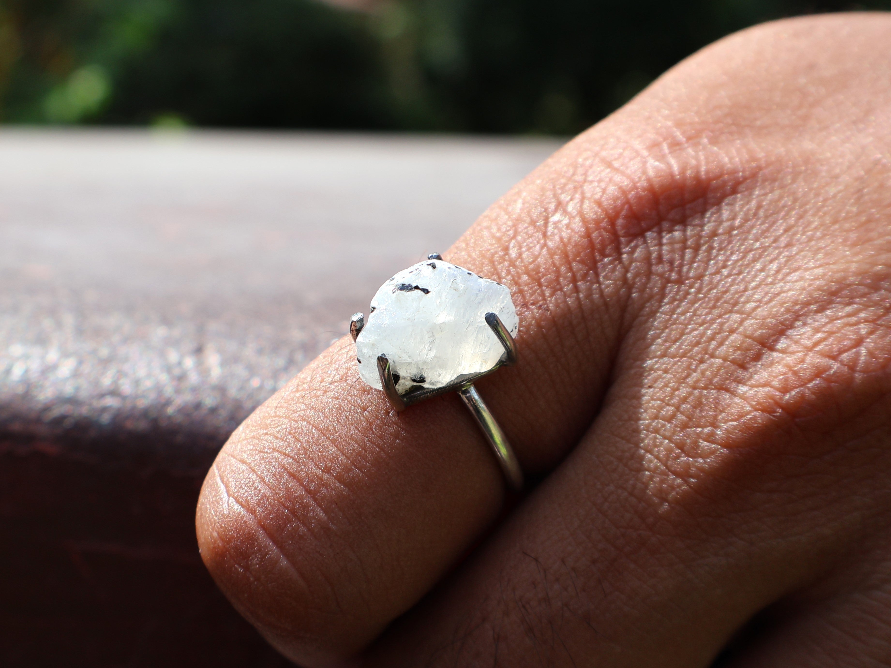 Roh Regenbogen Mondstein Ring 925 Sterling Silber Damen Ring Blauer Feuer Ring Geburtsstein Edelstein Ring Geschenk für Sie