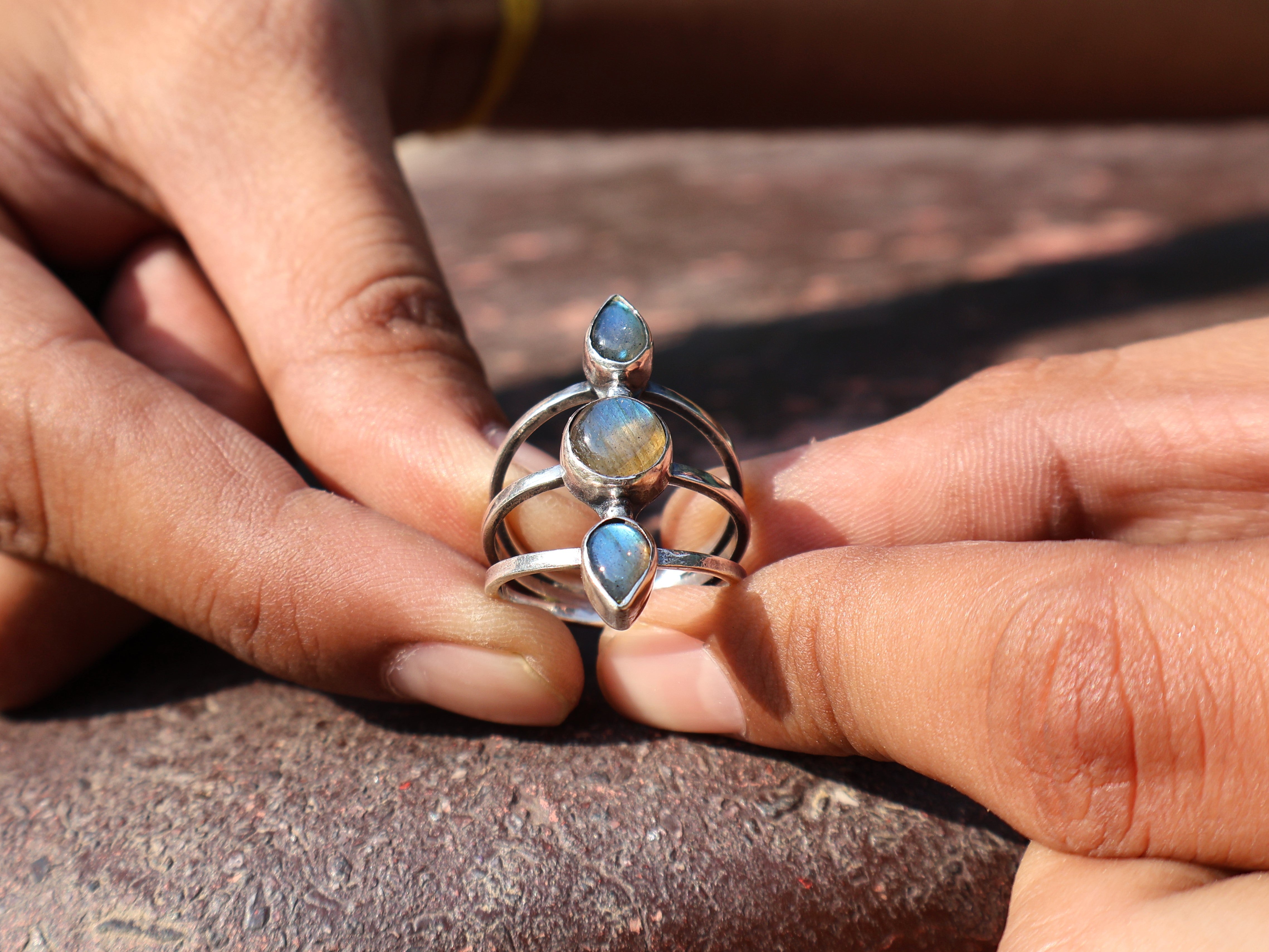 Handgefertigter Ring Labradorit Ring 925 Sterling Silber Multi Edelstein Ring Dreifach Stein Ring Boho Zierlicher Ring Geschenk Für Sie