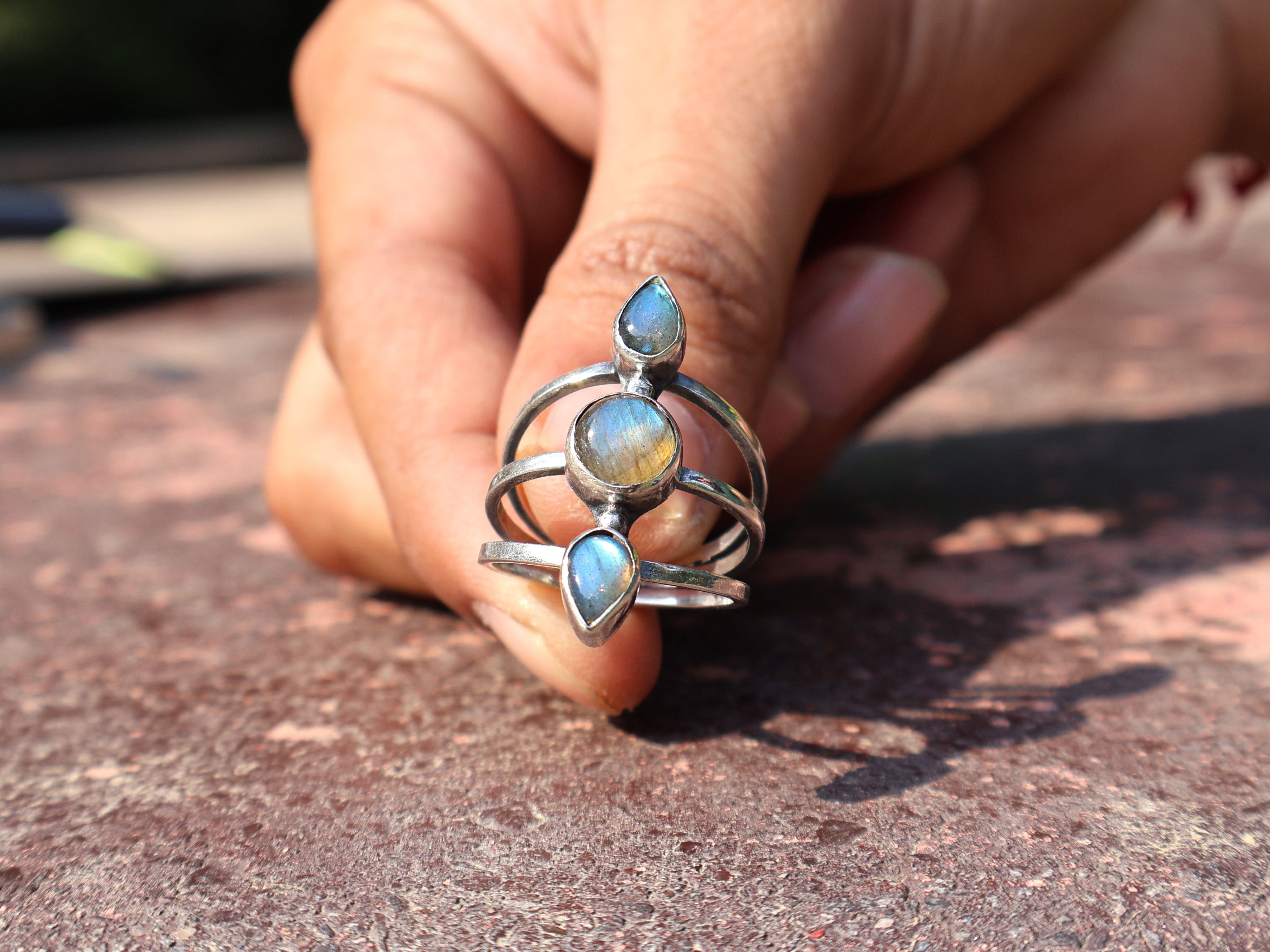 Handgefertigter Ring Labradorit Ring 925 Sterling Silber Multi Edelstein Ring Dreifach Stein Ring Boho Zierlicher Ring Geschenk Für Sie