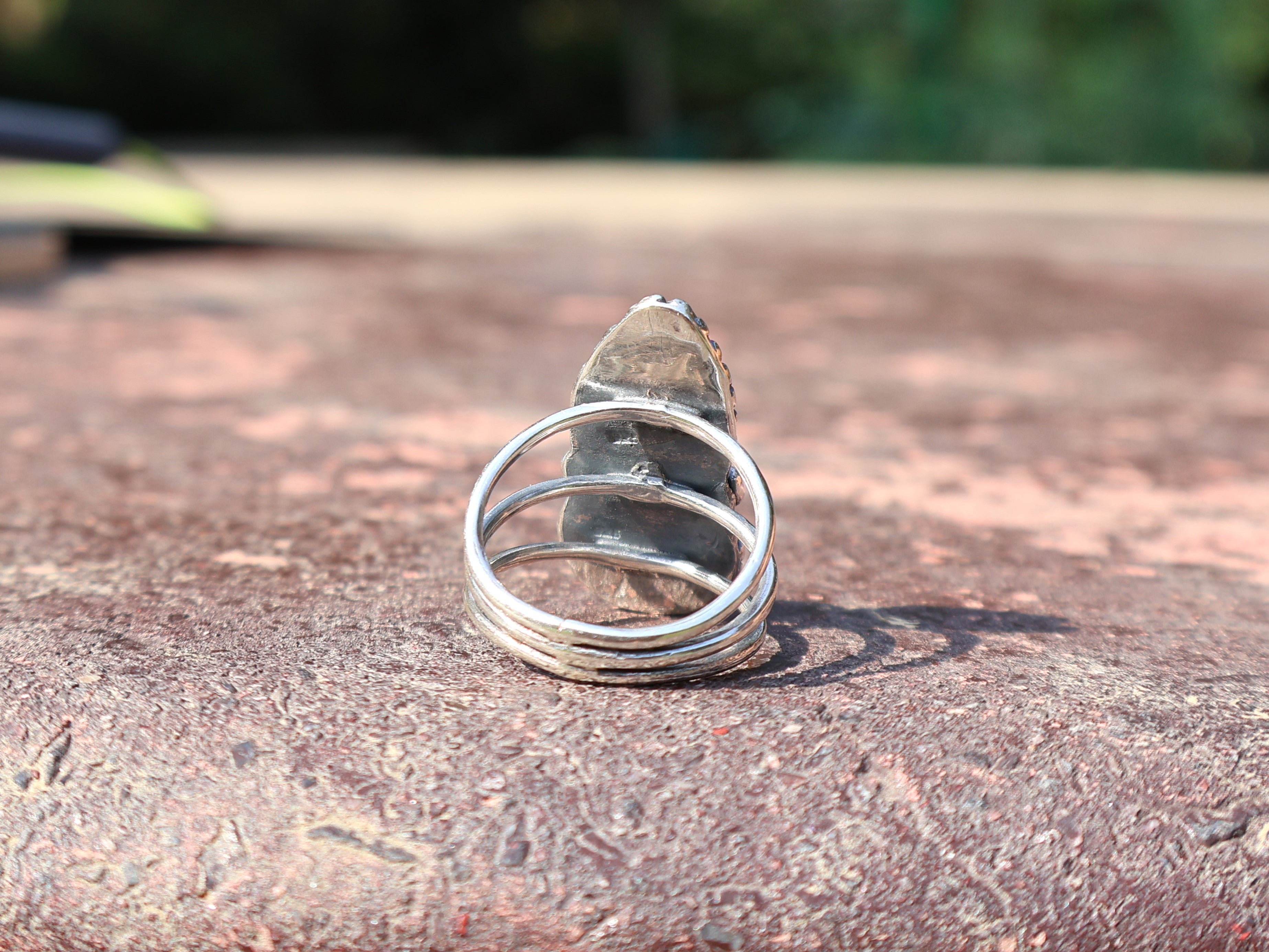 Labradorit- und Regenbogenmondstein-Ring 925 Sterling Silber Ring Handgefertigter Statement-Ring Tropfen & Ovale Form Edelstein Doppelstein Ring Geschenk für Sie