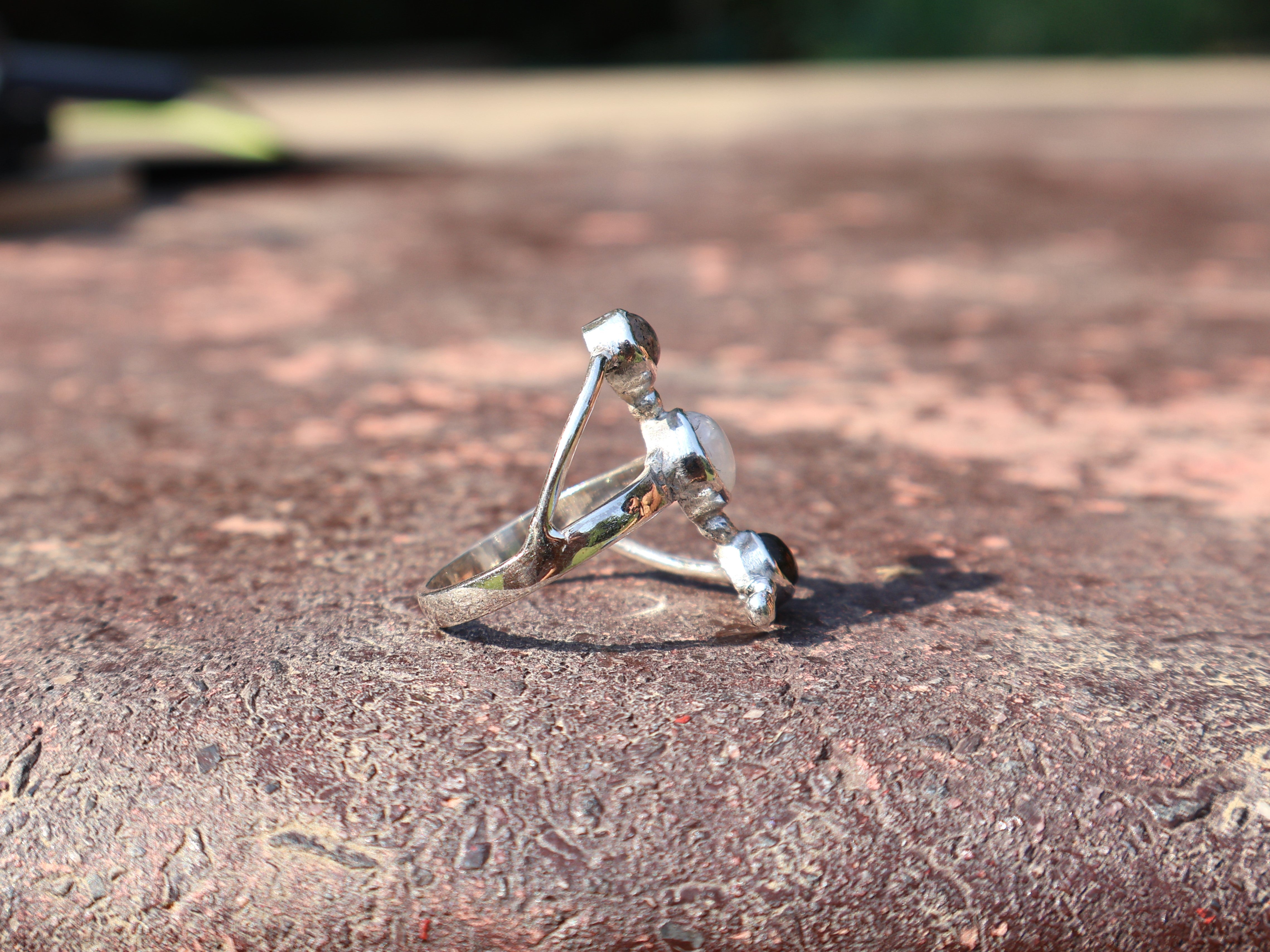 Labradorit und Regenbogen-Mondstein Ring 925 Sterling Silber Ring Handgefertigter Statement-Ring Doppelsteinring Geschenk für Sie