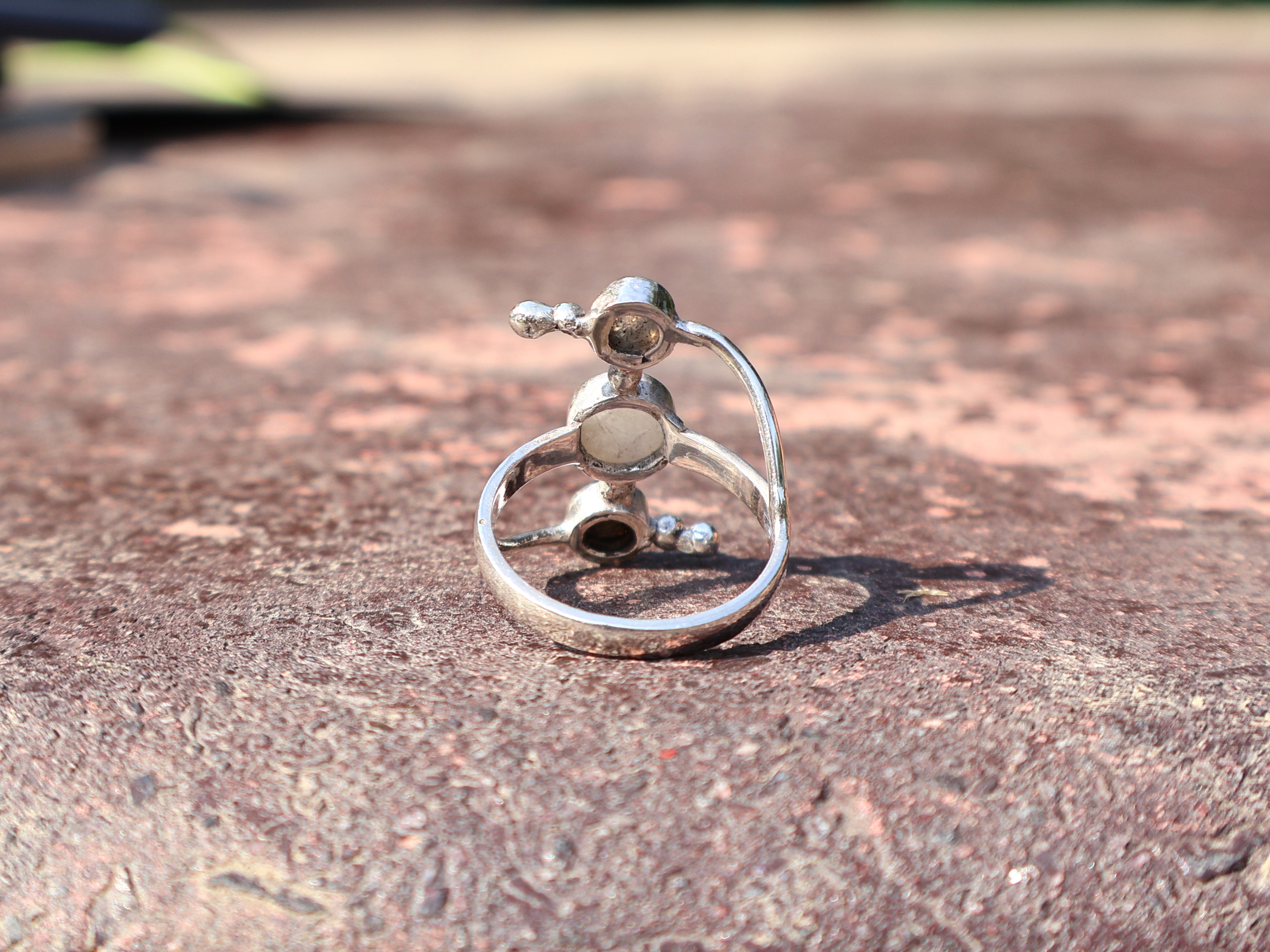 Labradorit und Regenbogen-Mondstein Ring 925 Sterling Silber Ring Handgefertigter Statement-Ring Doppelsteinring Geschenk für Sie