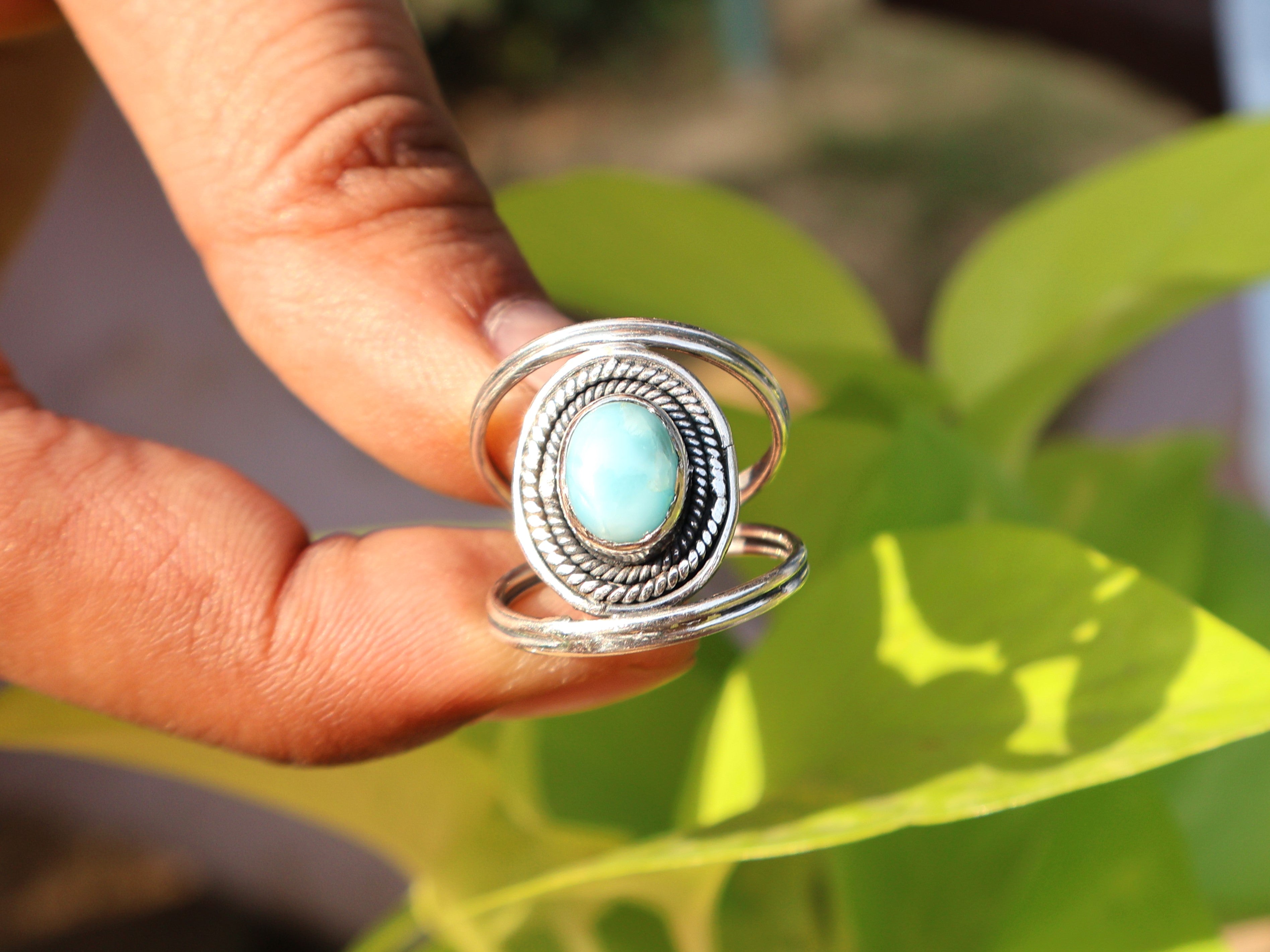 Echter Larimar-Ring, 925er Silberring, zierlicher Ring, ovaler Edelsteinring, Damenring, Geschenk für Sie